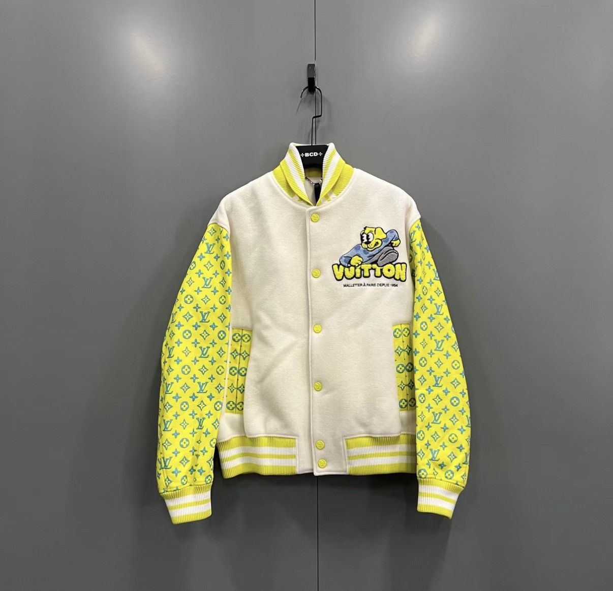Louis Vuitton Louis Vuitton Monogram Cartoon Baseball Jacket J41 Size US M / EU 48-50 / 2 - 1 Thumbnail