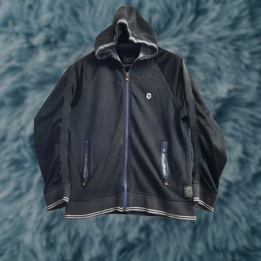 Ted Baker Ted Baker Hoodie Distressed Black M-L Full Zip Men Size M-L See Measurements Size US M / EU 48-50 / 2 - 1 Thumbnail
