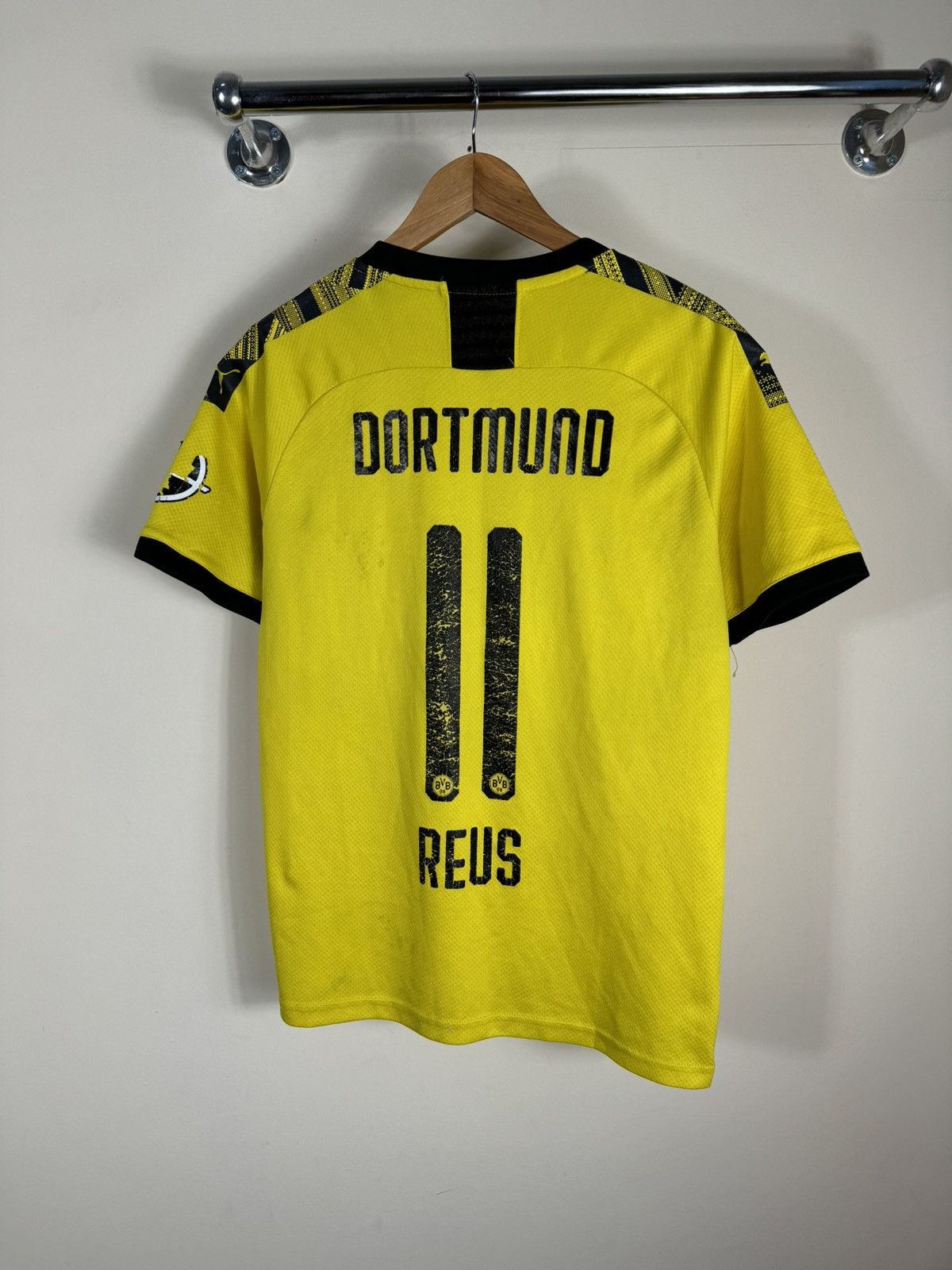 Other Marco Reus BORUSSIA DORTMUND 2019-20 PUMA HOME FOOTBALL Size US S / EU 44-46 / 1 - 8 Thumbnail