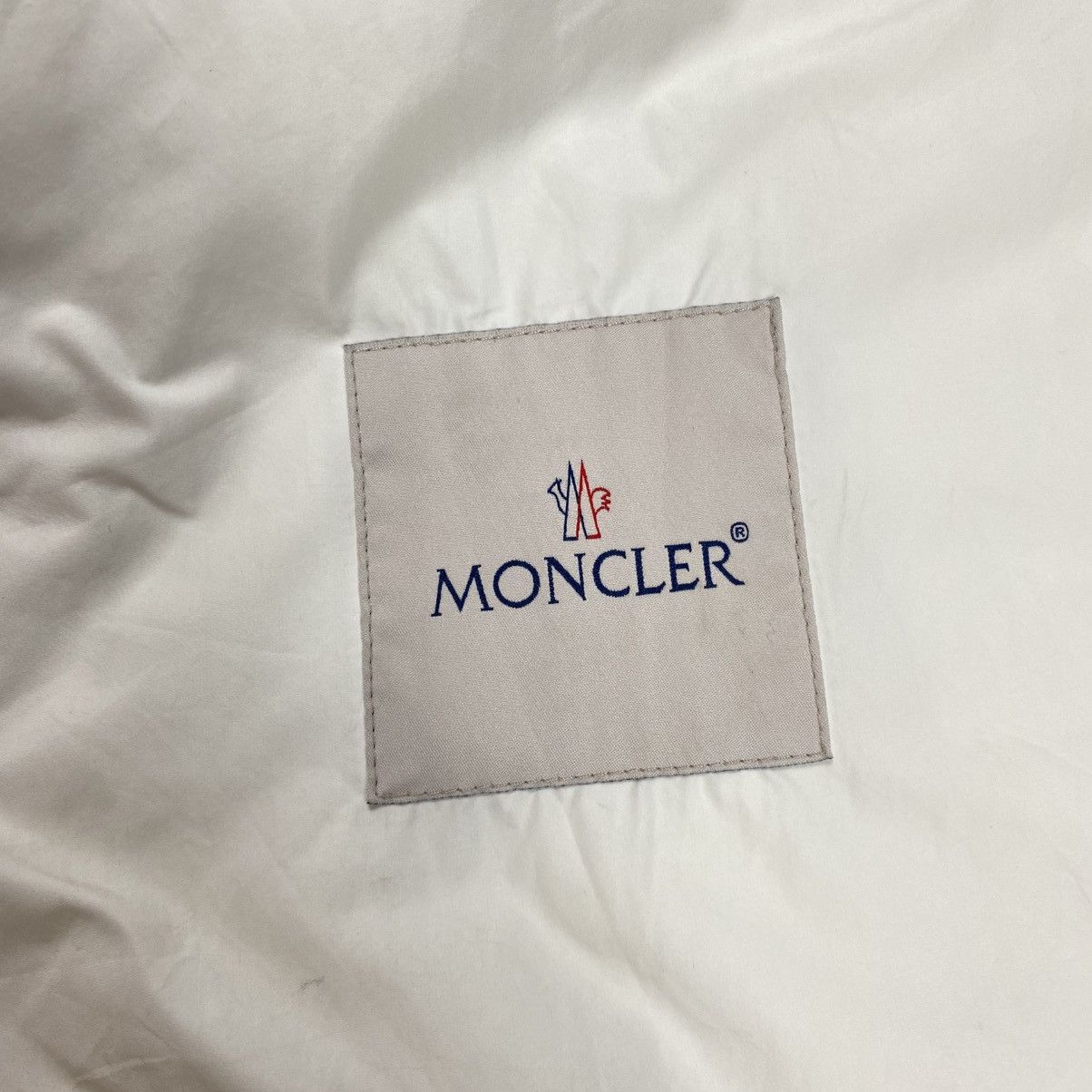 Moncler Moncler Benoit Giubbotto Logo-Debossed Technical Jacket Size US L / EU 52-54 / 3 - 10 Thumbnail