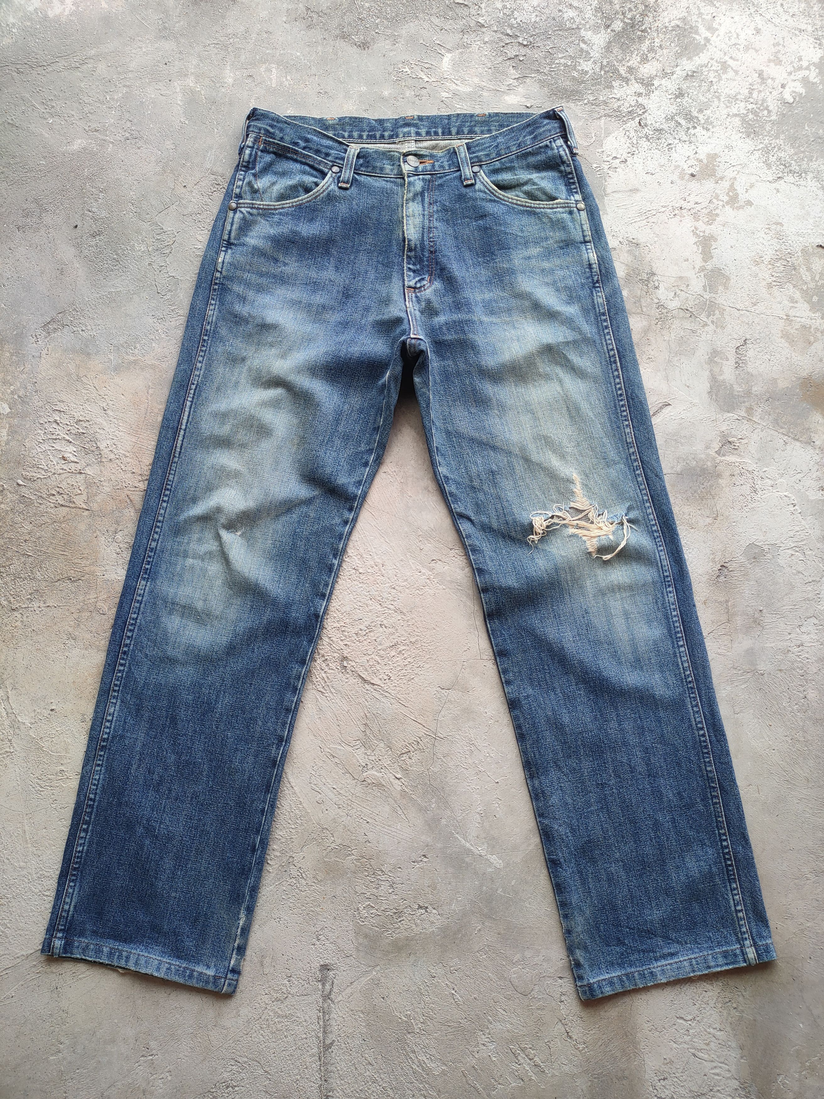 Jean W32 VINTAGE WRANGLER FADED DISTRESSED JEAN PANTS Size US 32 / EU 48 - 1 Thumbnail