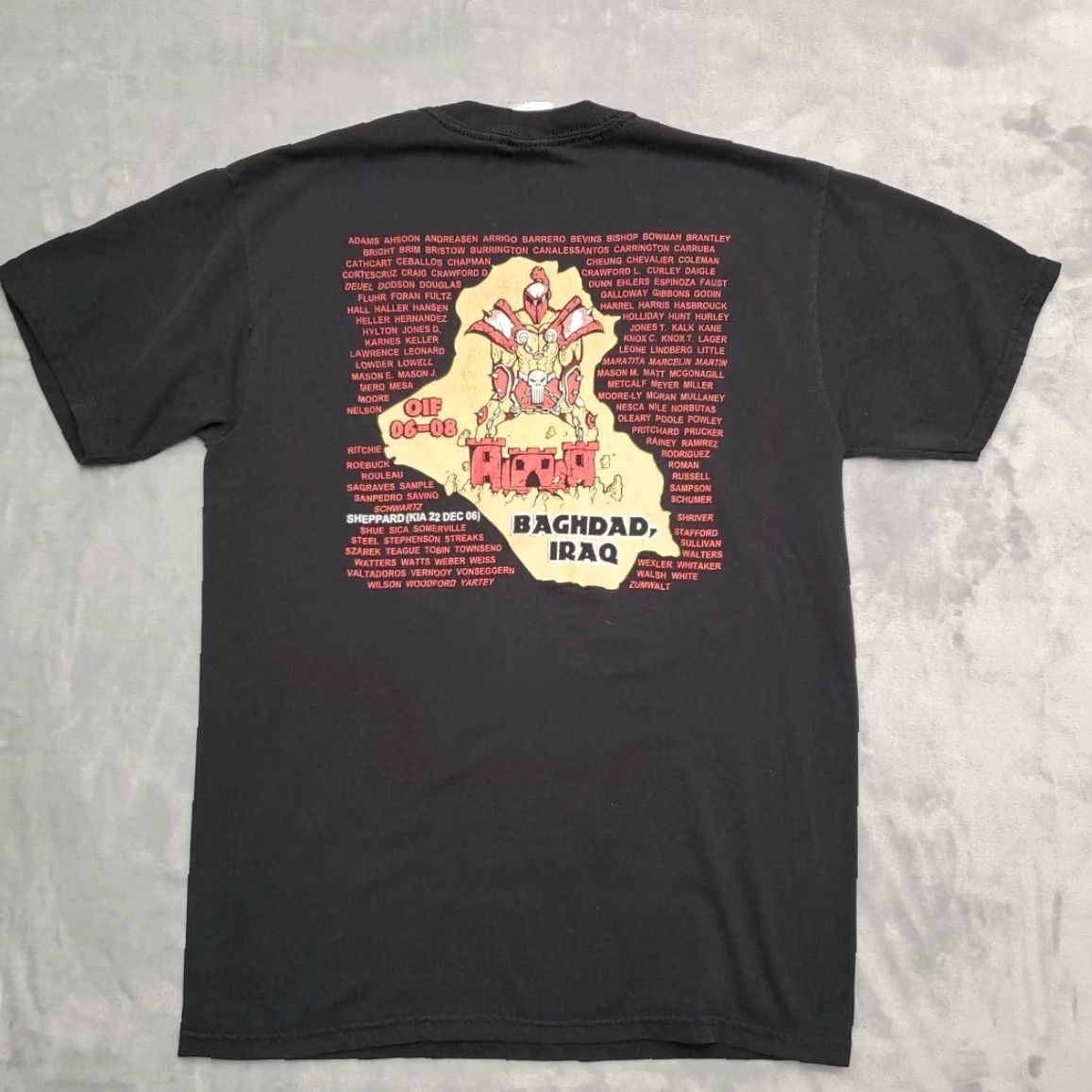 Jerzees VTG Shirt Men Small Crewneck Baghdad Iraq Deuce OIF 06-08 642nd Engineer Support Size US S / EU 44-46 / 1 - 5 Thumbnail