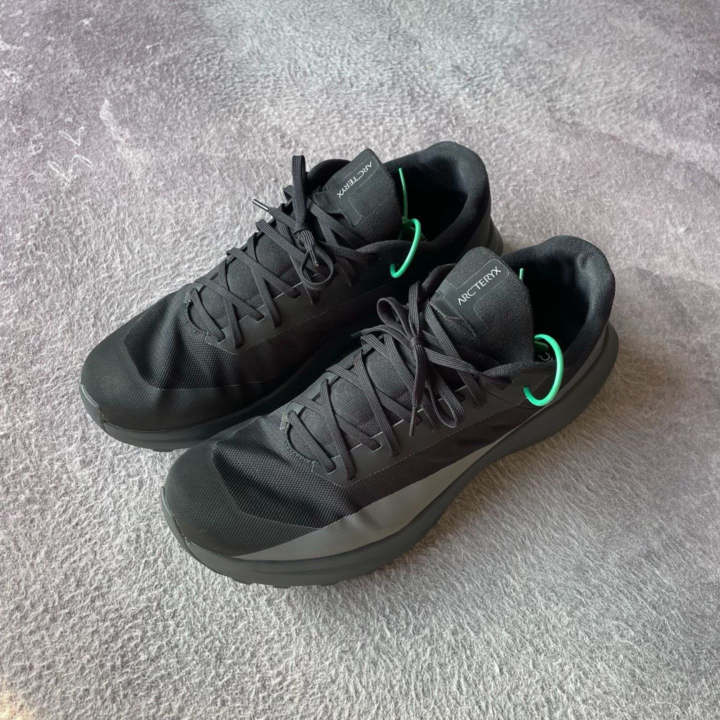 Arc'teryx Arc'teryx Black Lowtop Sneakers 46 Men Size US 12 / EU 45 - 1 Thumbnail