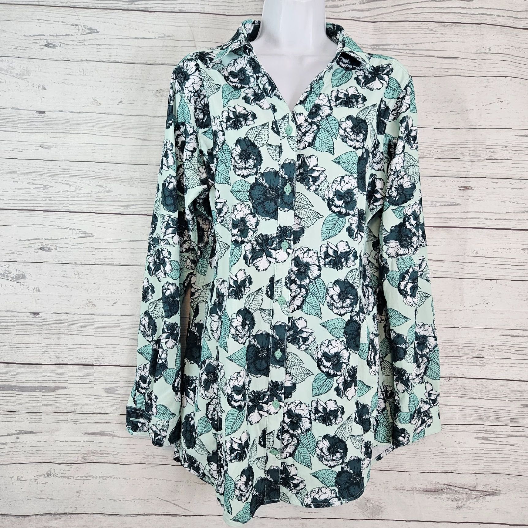 Vintage Duluth Womens Button-Up Tunic Medium Green Floral Long Sleeve Vented Shirt Womens Size M / US 6-8 / IT 42-44 - 2 Thumbnail