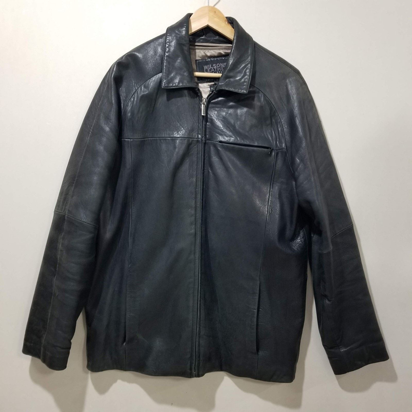 Wilsons Leather VTG WILSONS LEATHER JACKET Mens Medium Black Pelle Studio Size US M / EU 48-50 / 2 - 1 Thumbnail