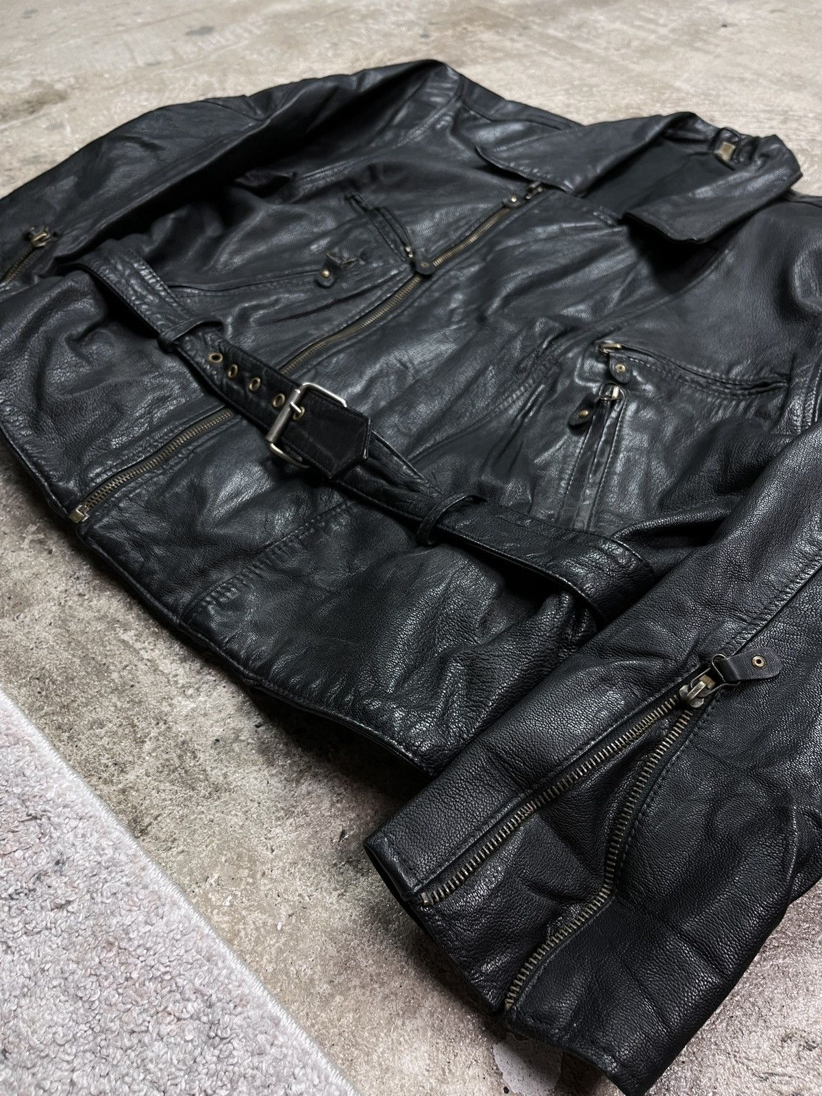 Vintage 1980s BOXY BIKER LEATHER JACKET - LOT № 2267 Size US L / EU 52-54 / 3 - 6 Thumbnail