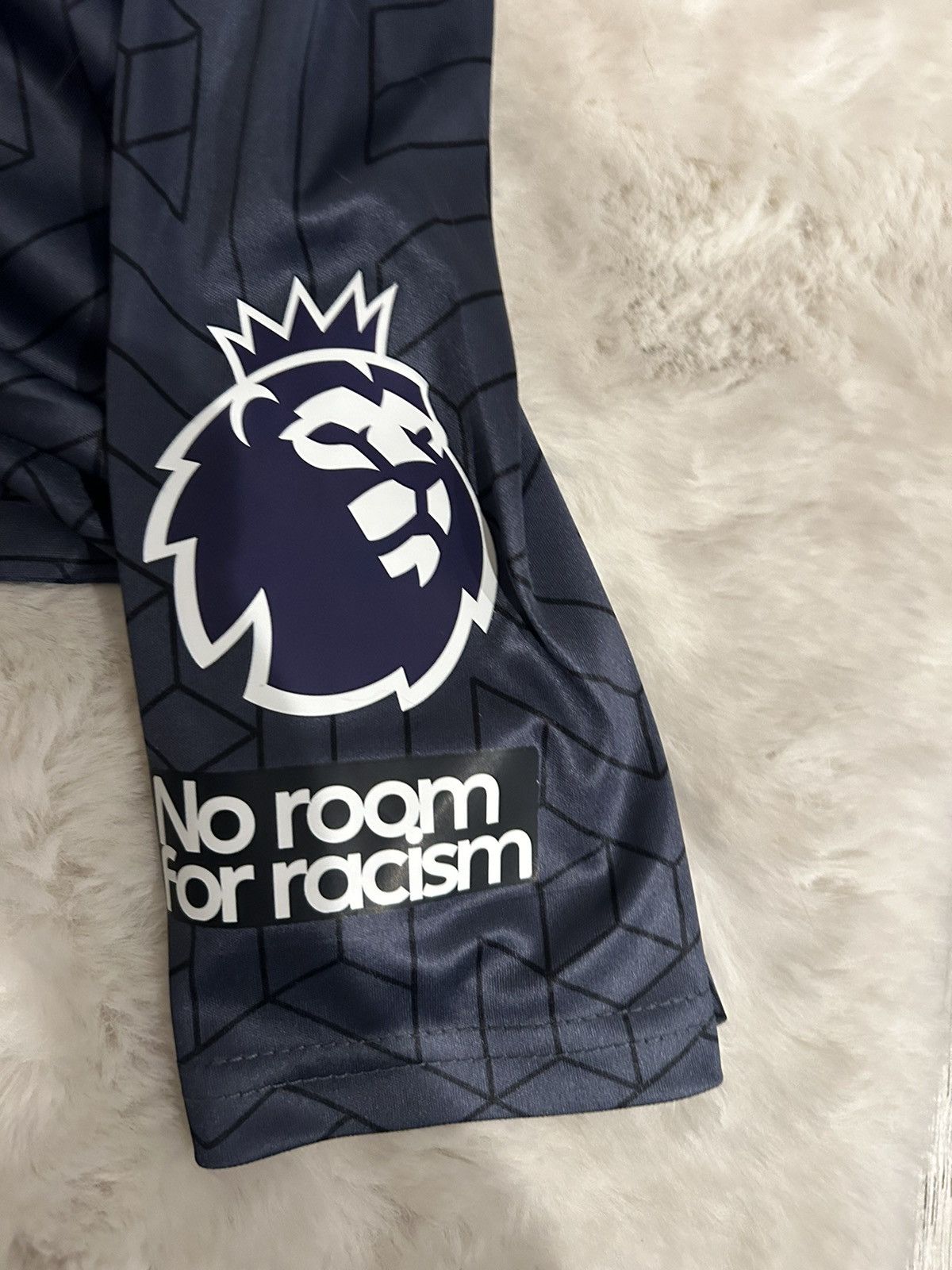 Castore Everton 24/25 3rd Kit Size US XS / EU 42 / 0 - 3 Thumbnail