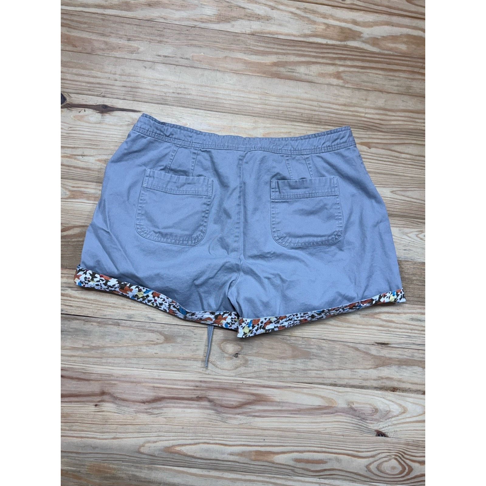 Other Natural Reflections Shorts Womens Sz 12 Gray Chino Size 34" / US 12 / IT 48 - 3 Thumbnail