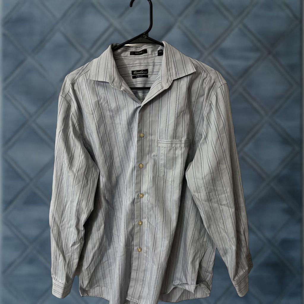 Kenneth Cole VINTAGE Kenneth Cole Shirt Mens 16 Blue Striped Non Iron Slim Fit Button-Up Shirt Mens 16 Blue Striped Non Iron Slim Fit Button-Up Size US L / EU 52-54 / 3 - 1 Thumbnail