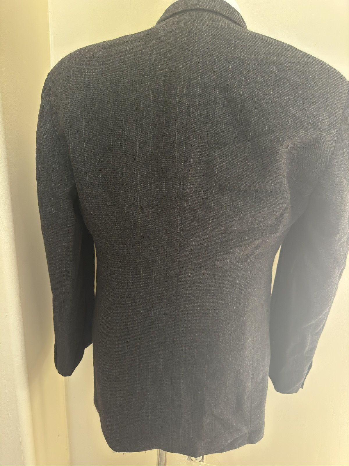 Giorgio Armani Giorgio Armani Made in Italy DB Peak Lapel Jacket Size 42L Size 42R - 6 Thumbnail