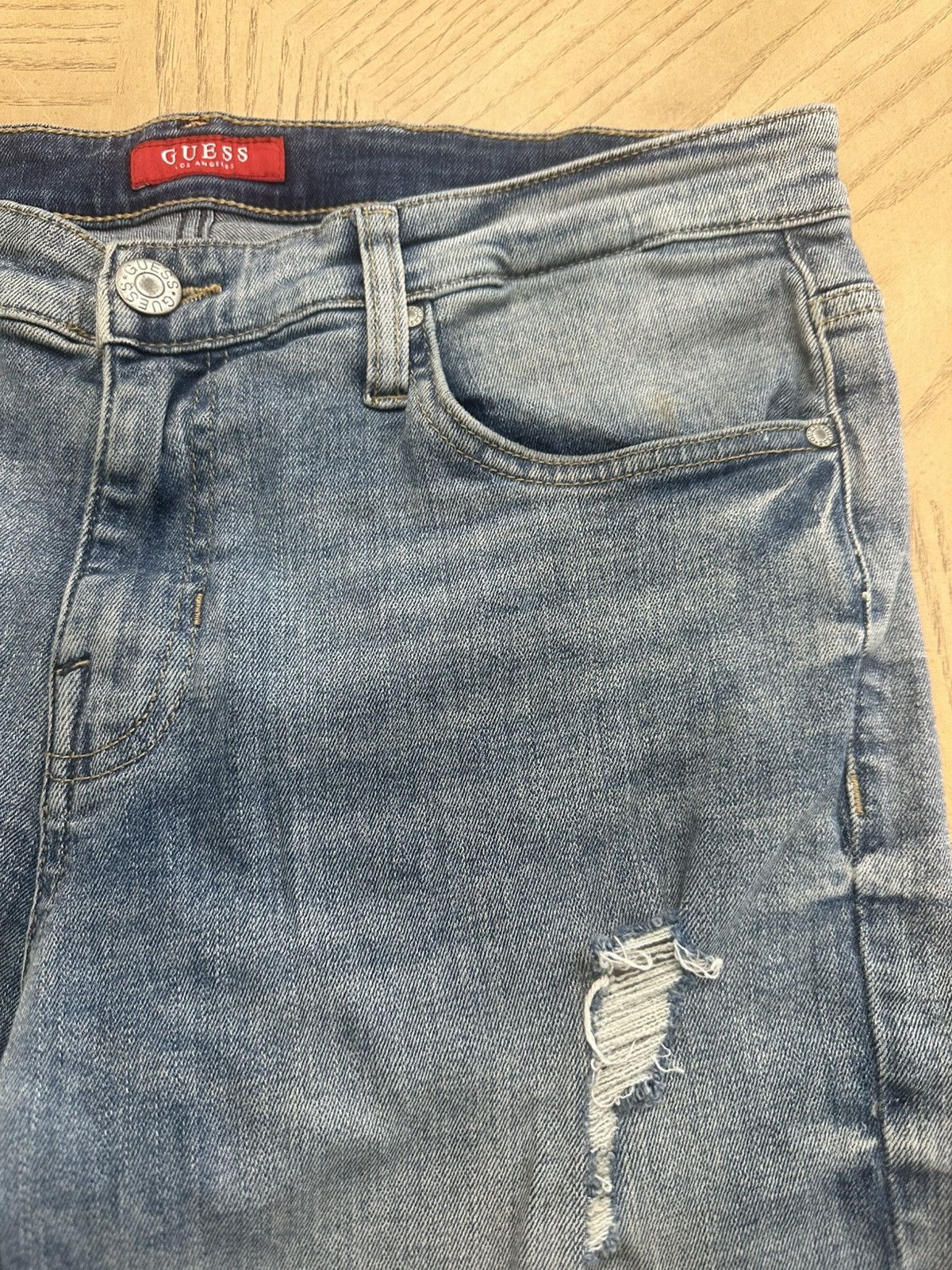 Guess Guess mens jeans Size US 33 - 4 Thumbnail