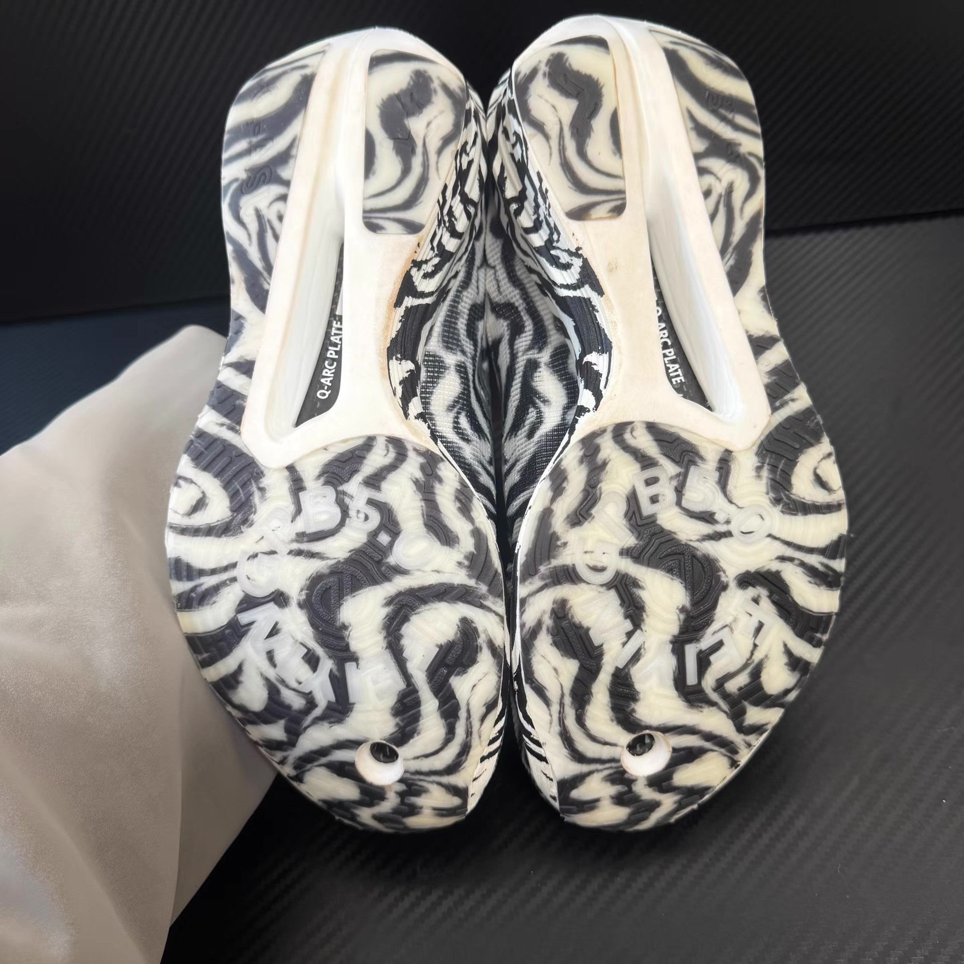 Nike Qiaodan Feiying PB5.0 Q11 Size US 6.5 / EU 39-40 - 4 Thumbnail
