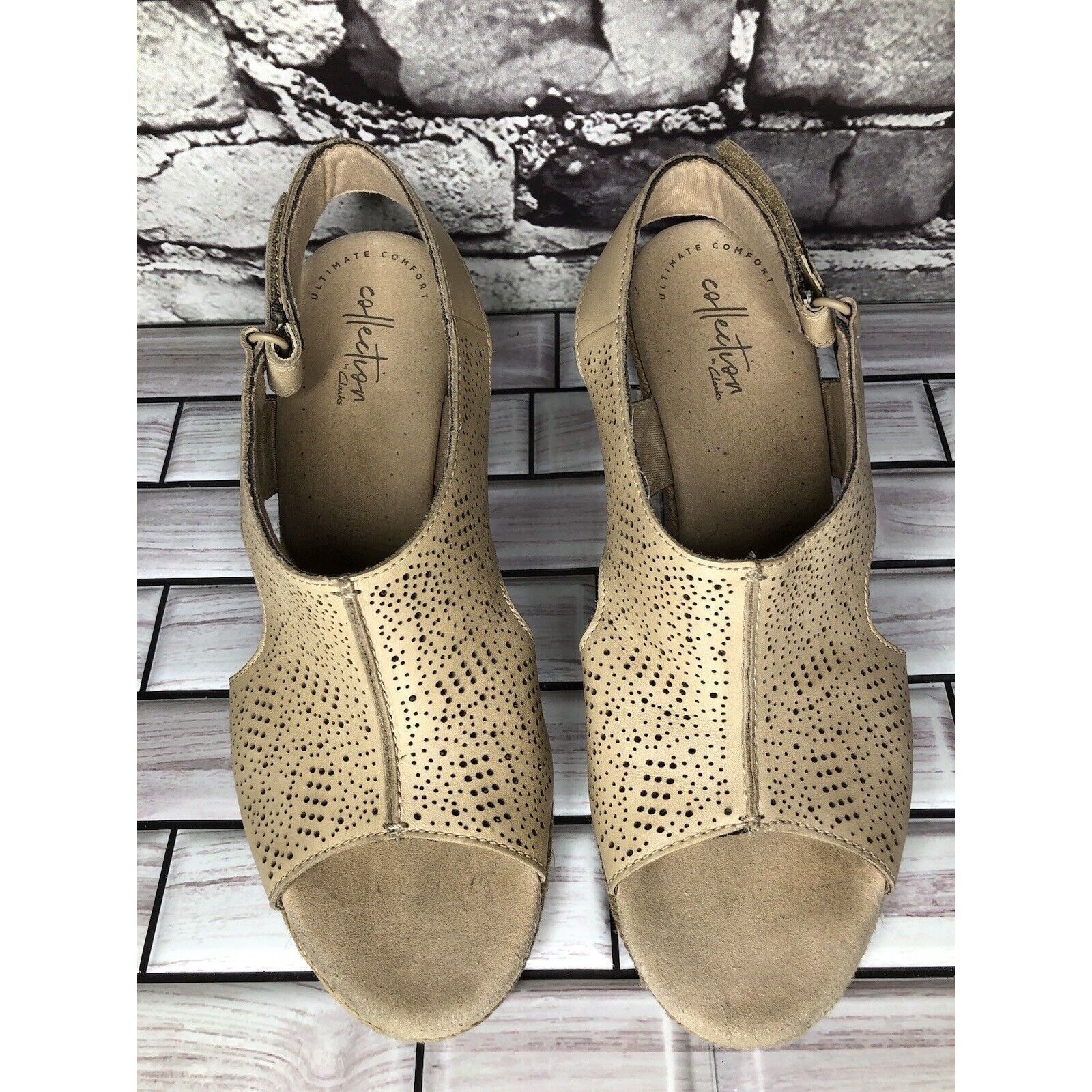 Clarks Clarks Beige Leather Perforated Strap Espadrilles Wedge Sand Size US 8.5 / IT 38.5 - 14 Thumbnail