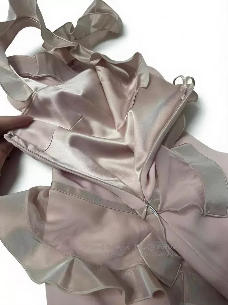 Valentino Valentino Pink diagonal ruffled square neck silk acetic dr Size L / US 10 / IT 46 - 5 Thumbnail