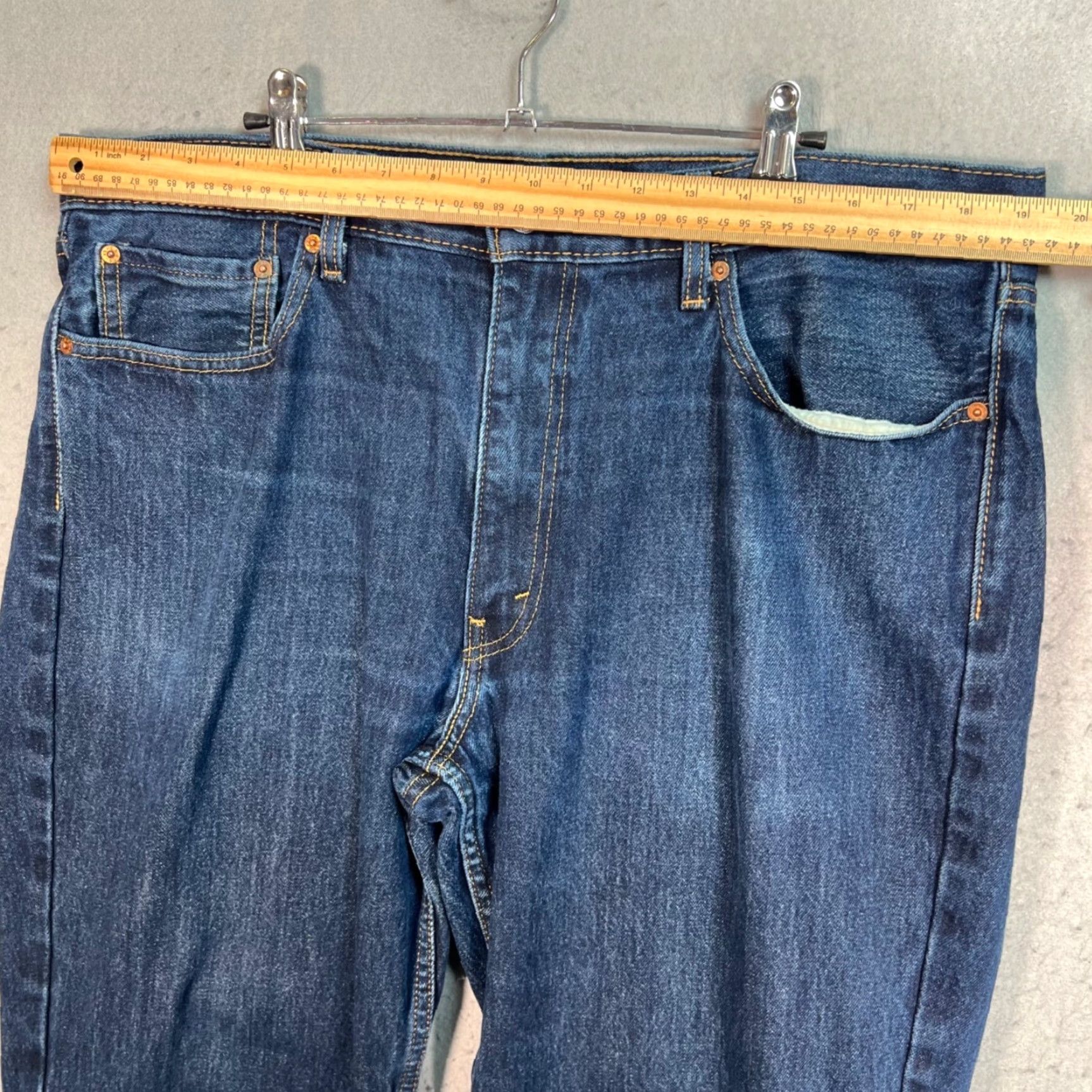 Levi's Levis 550 Jeans Mens 38 x 29 Relaxed Tapered Denim Blue Cotton 5-Pocket Logo Modern Fit Pants Size US 38 / EU 54 - 6 Thumbnail