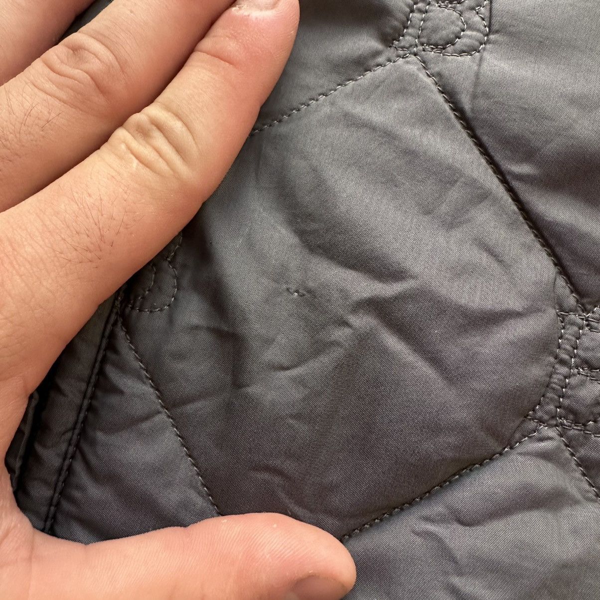 Burberry Vintage Burberry Quilted Diamond Monogram Grey Jacket Size L / US 10 / IT 46 - 17 Thumbnail