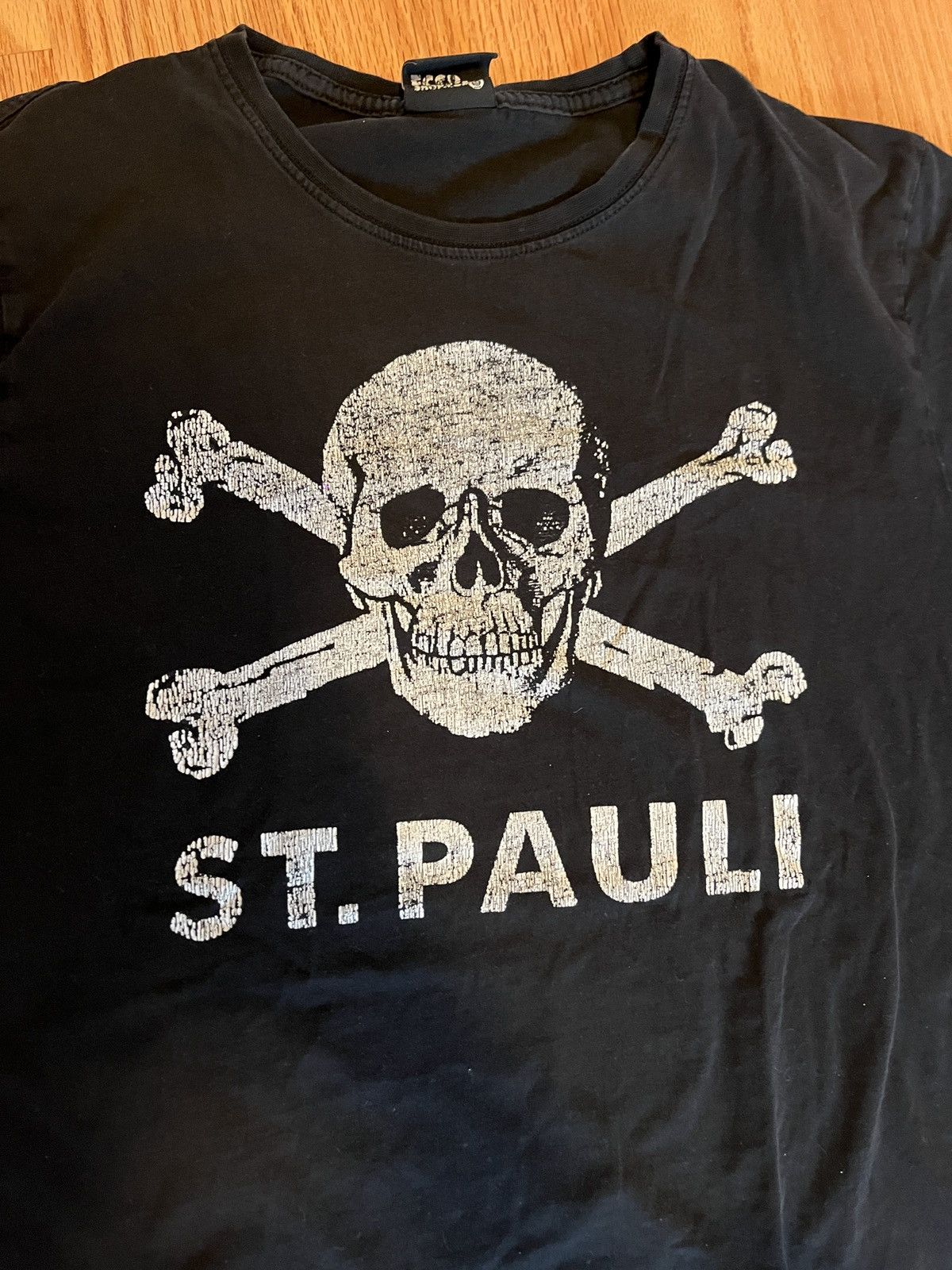 Vintage St. Pauli Skull T Shirt Black Size US M / EU 48-50 / 2 - 2 Thumbnail
