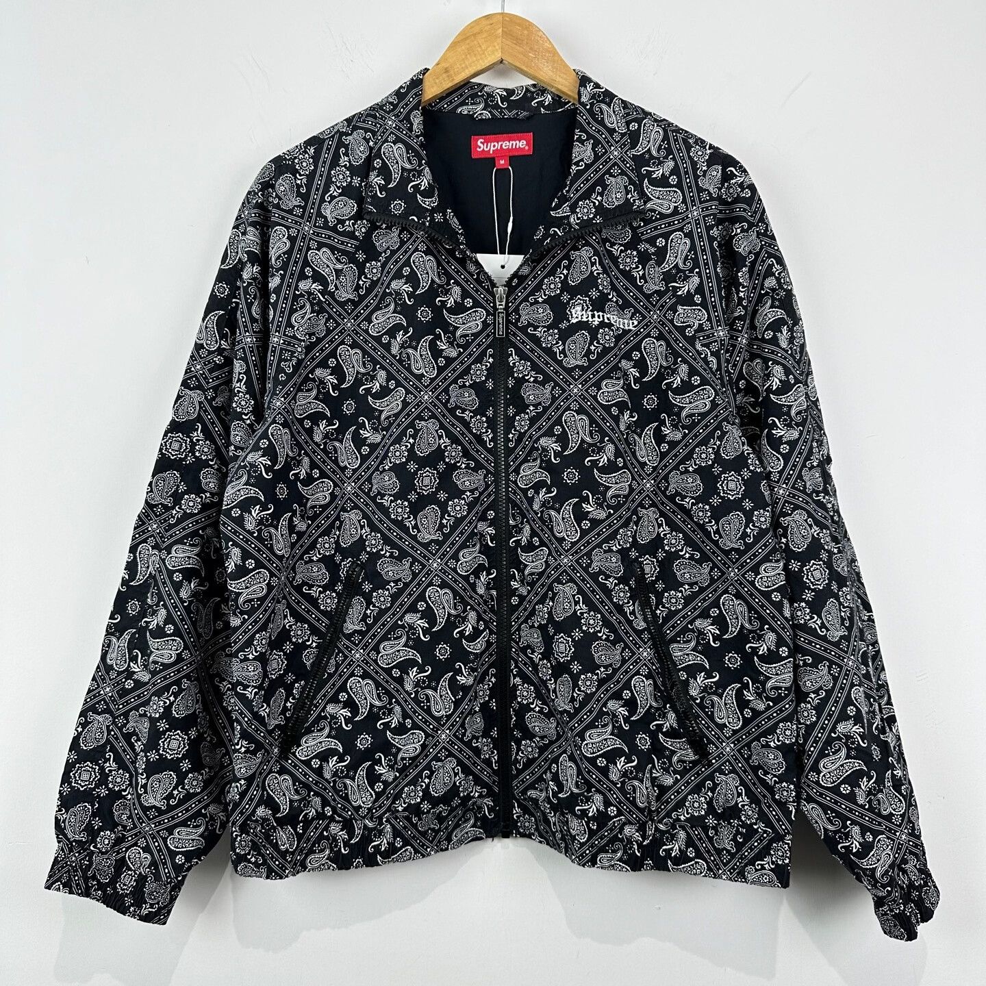 Supreme Supreme Bandana Zip Jacket Size M Size US M / EU 48-50 / 2 - 1 Thumbnail