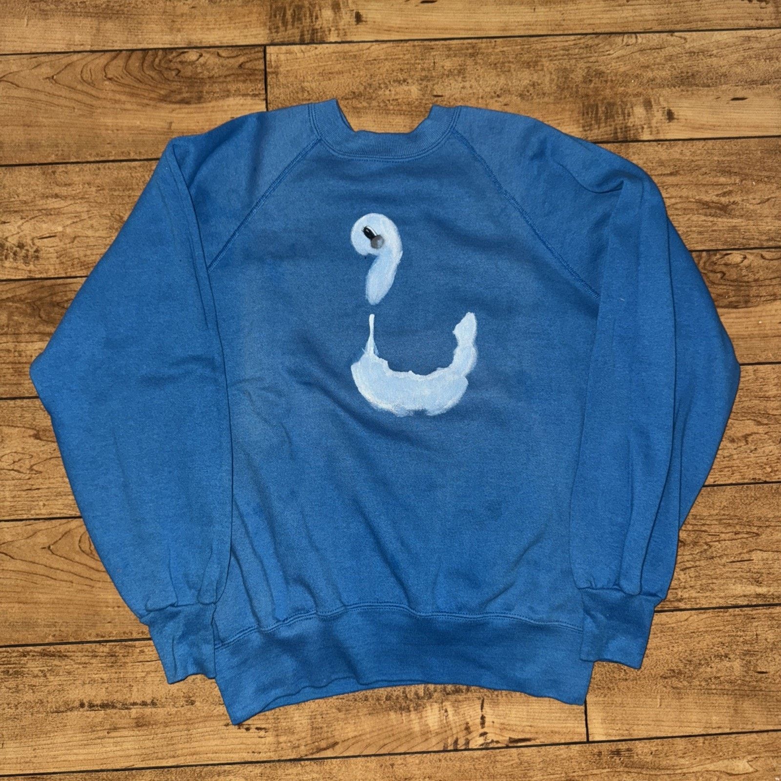 Vintage Bassett-Walker Sweatshirt Blue With Hand Painted Swan XL Size US XL / EU 56 / 4 - 1 Thumbnail