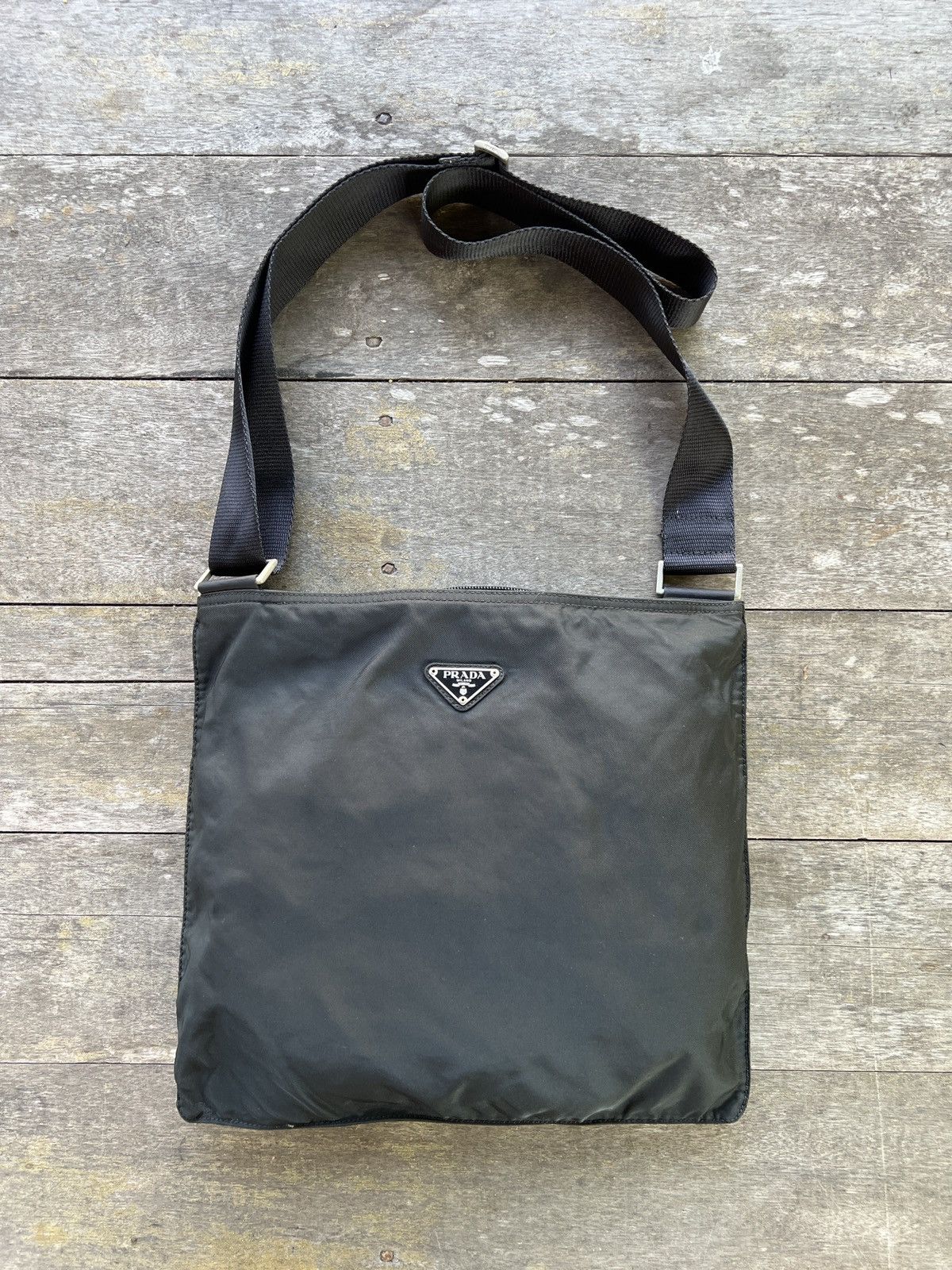 Vintage prada crossbody bag sales