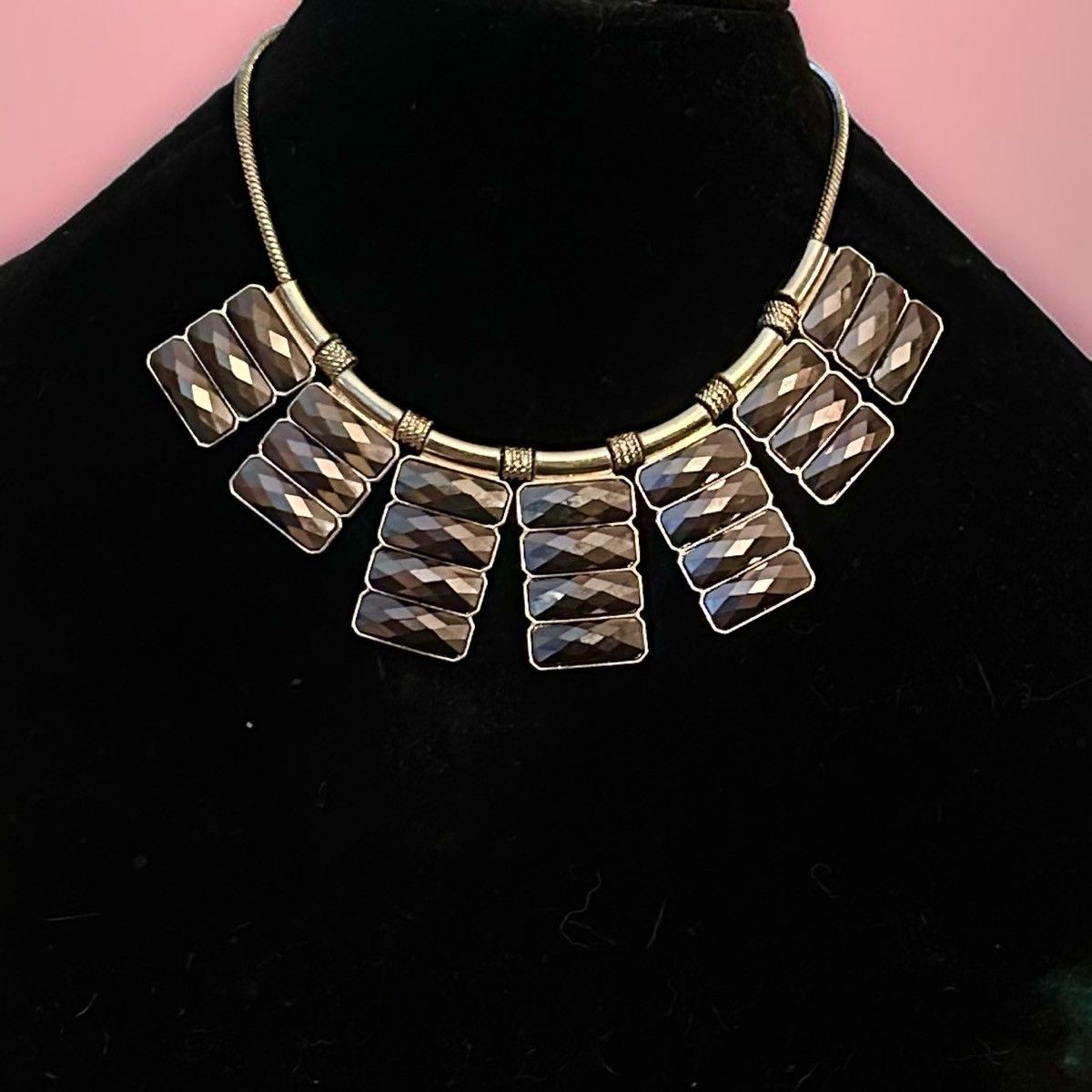 Other Gold tone faceted tiles statement bib necklace Size ONE SIZE - 1 Thumbnail
