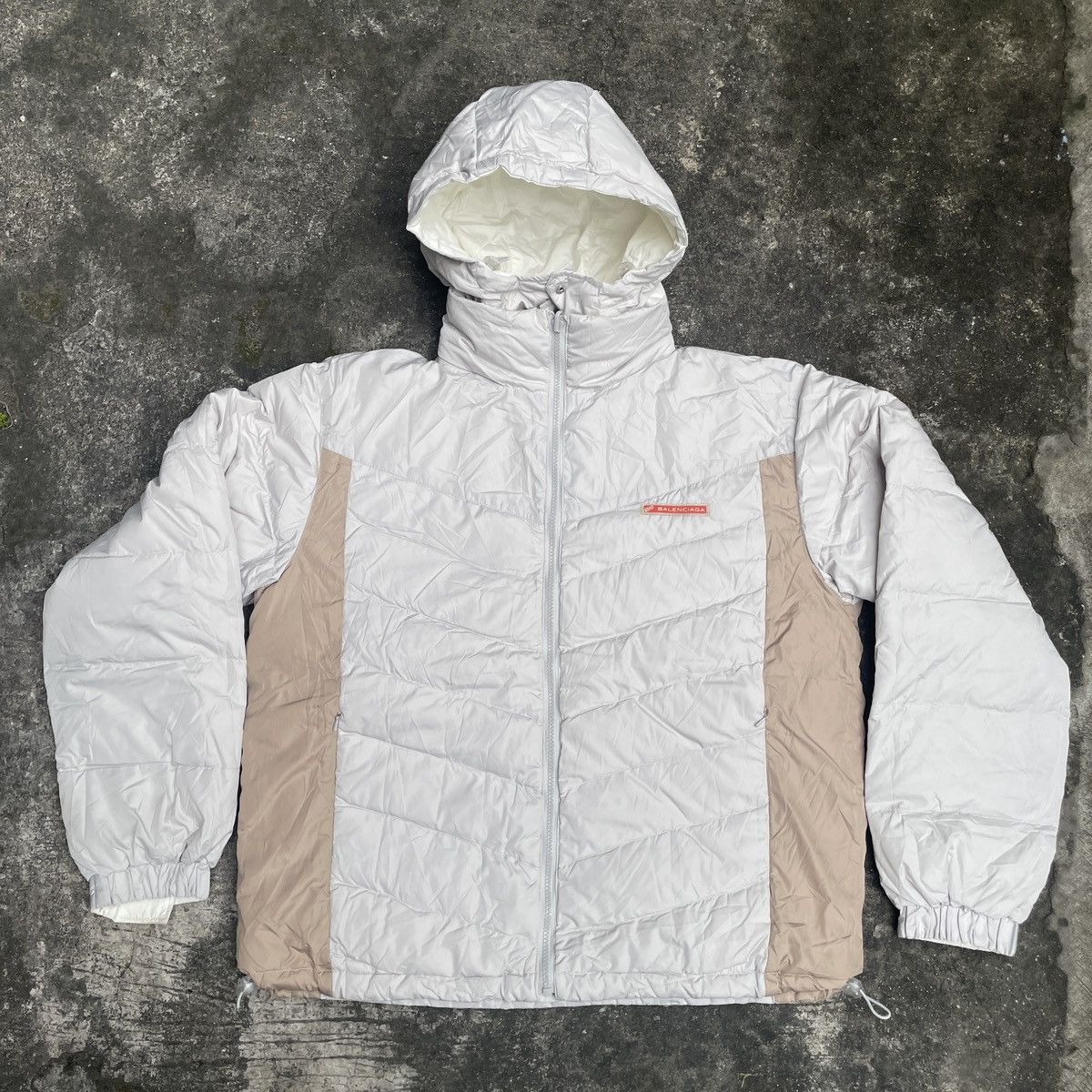 Balenciaga Balenciaga Sports Reversible Puffer Hooded Jacket Size M / US 6-8 / IT 42-44 - 2 Thumbnail