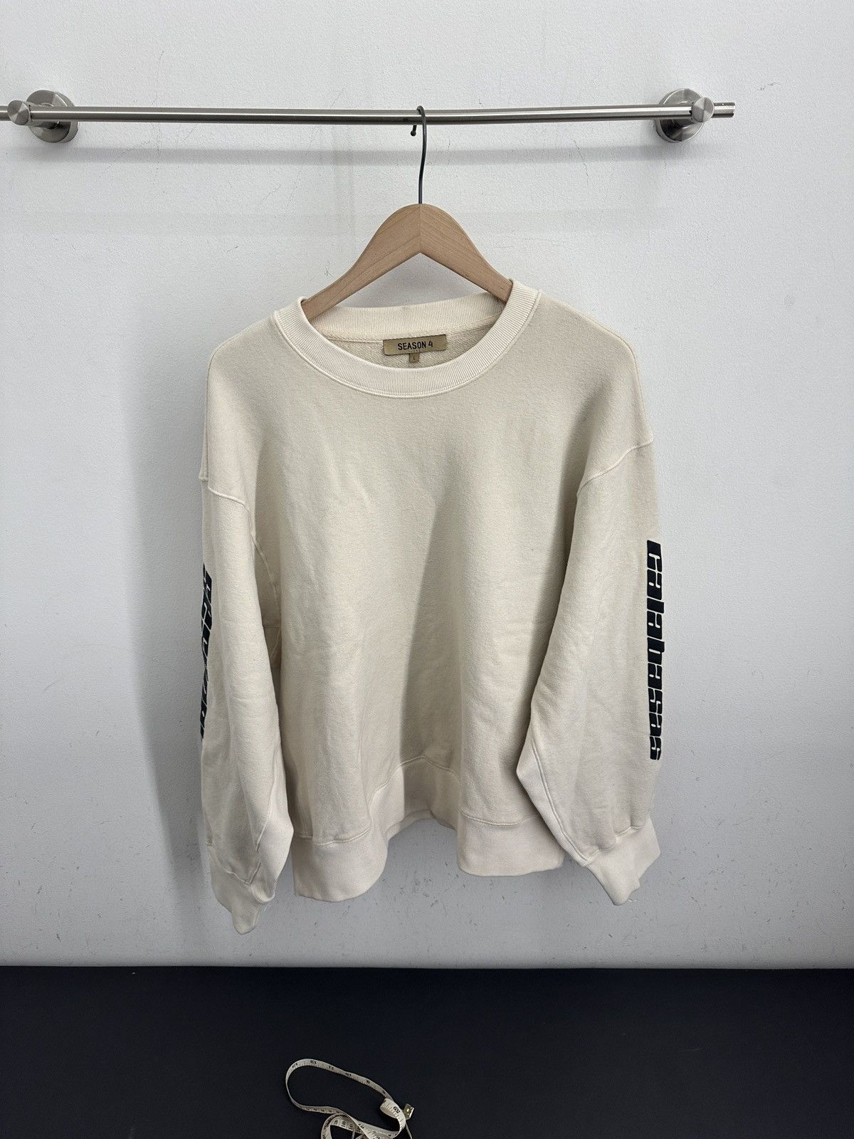 Yeezy season 4 crewneck sale