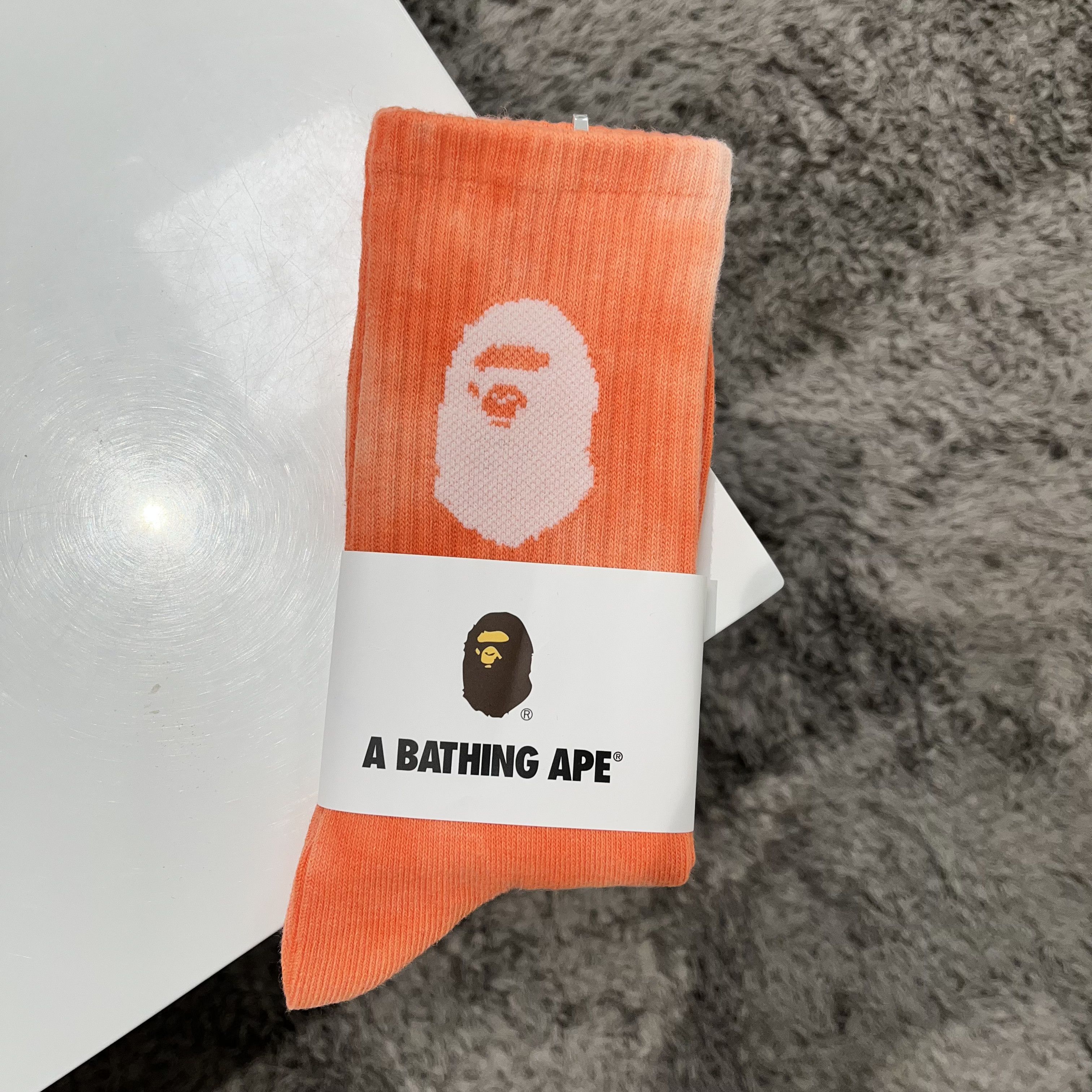 Bape Bape Ape Head Tie Dye Socks Red Size ONE SIZE - 1 Thumbnail