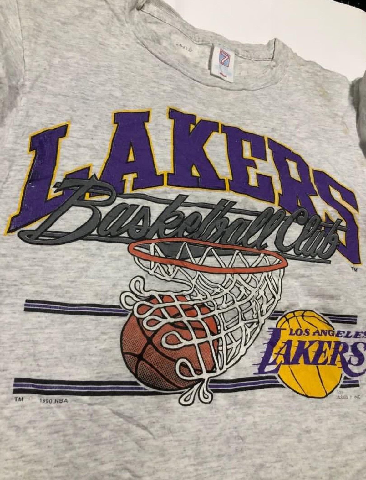 NBA × Vintage RARE‼️Lakers Basketball x Vintage 90s T shirt Size US M / EU 48-50 / 2 - 3 Thumbnail