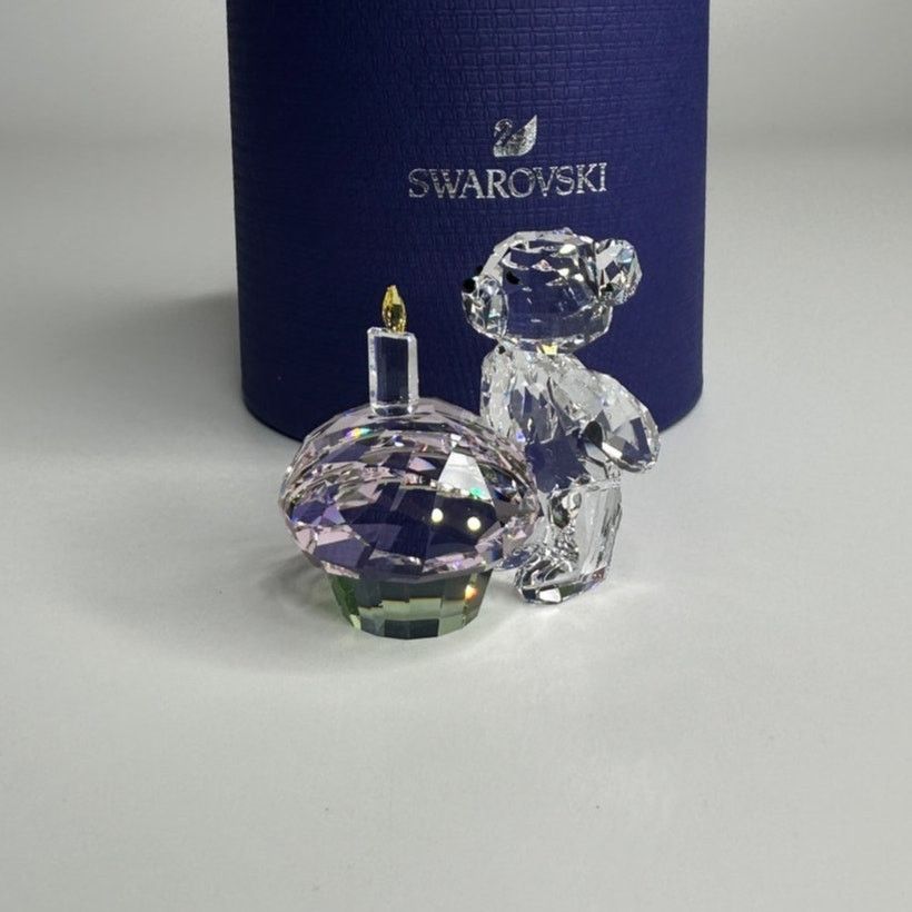 Swarovski Swarovski Bear Time To Celebrate Cupcake Crystal Figurine Size ONE SIZE - 5 Thumbnail