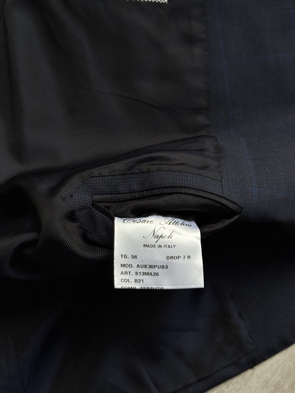 Cesare Attolini Cesare Attolini 3-Button Navy Suit Wool Mohair IT 56 Drop 7R Size 46R - 15 Thumbnail