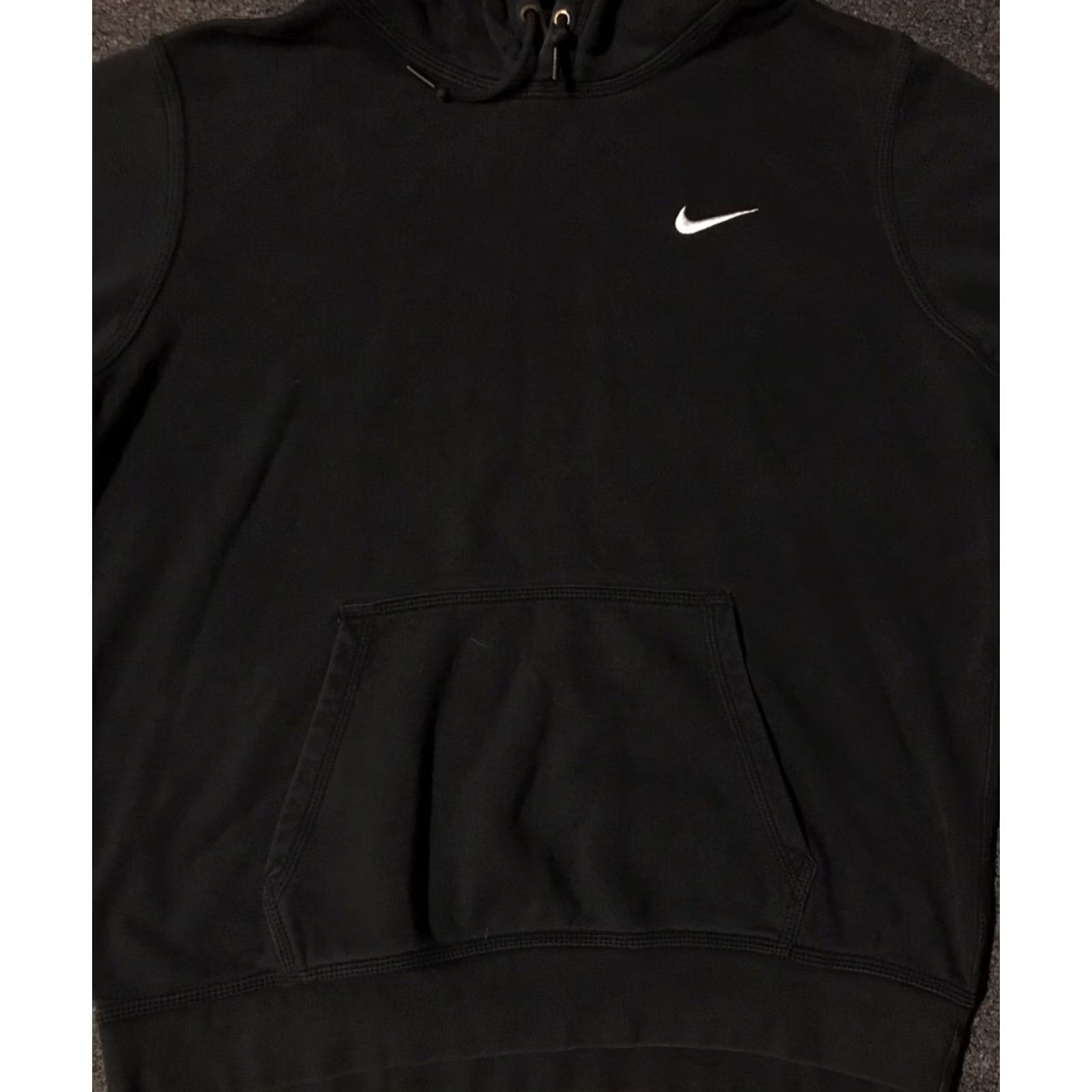 Nike VINTAGE Nike Swoosh Faded Hoodie L Track Hip Hop Grunge 90s Shirt Mens Black Size US L / EU 52-54 / 3 - 4 Thumbnail