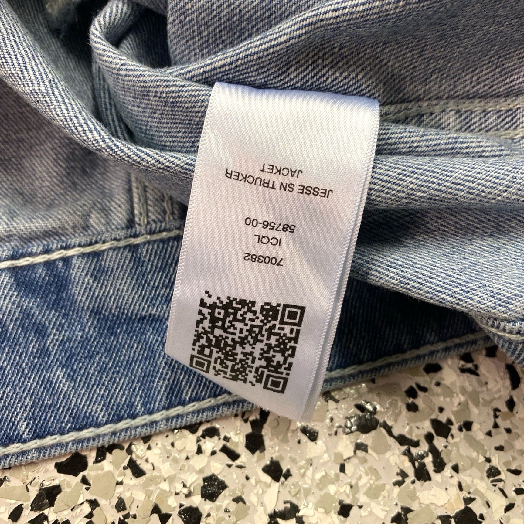 True Religion True Religion Jacket Denim Blue Wash Jesse SN Trucker Mens Medium NWT Jeans Coat Jacket Properly Pockets Collared Button Denim Mens Size US 31 - 6 Thumbnail
