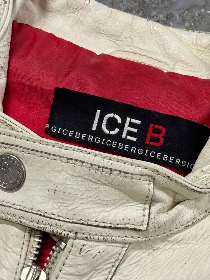 2000s Iceberg White Painted Leather Biker Jacket