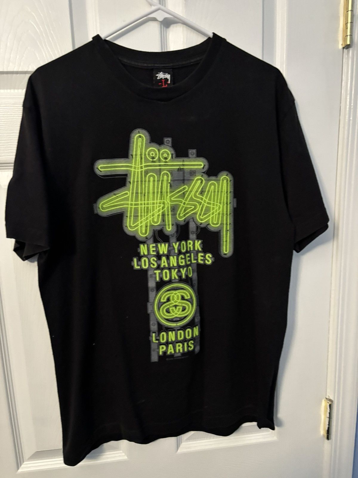 Stussy Neon stussy tee Size US L / EU 52-54 / 3 - 1 Thumbnail