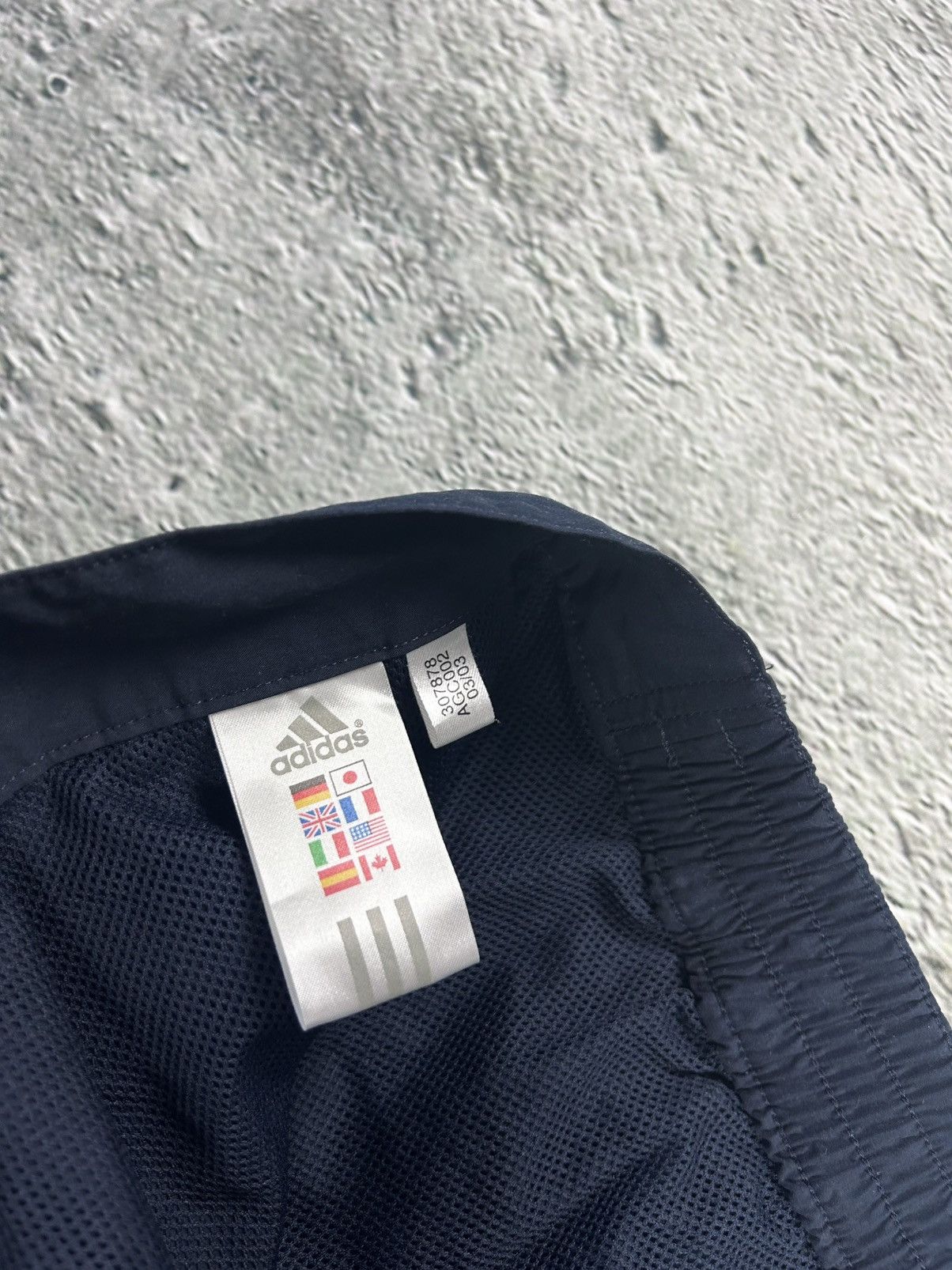 Adidas Adidas shorts navy blue cargo nylon pants Y2K Size US 30 / EU 46 - 6 Thumbnail