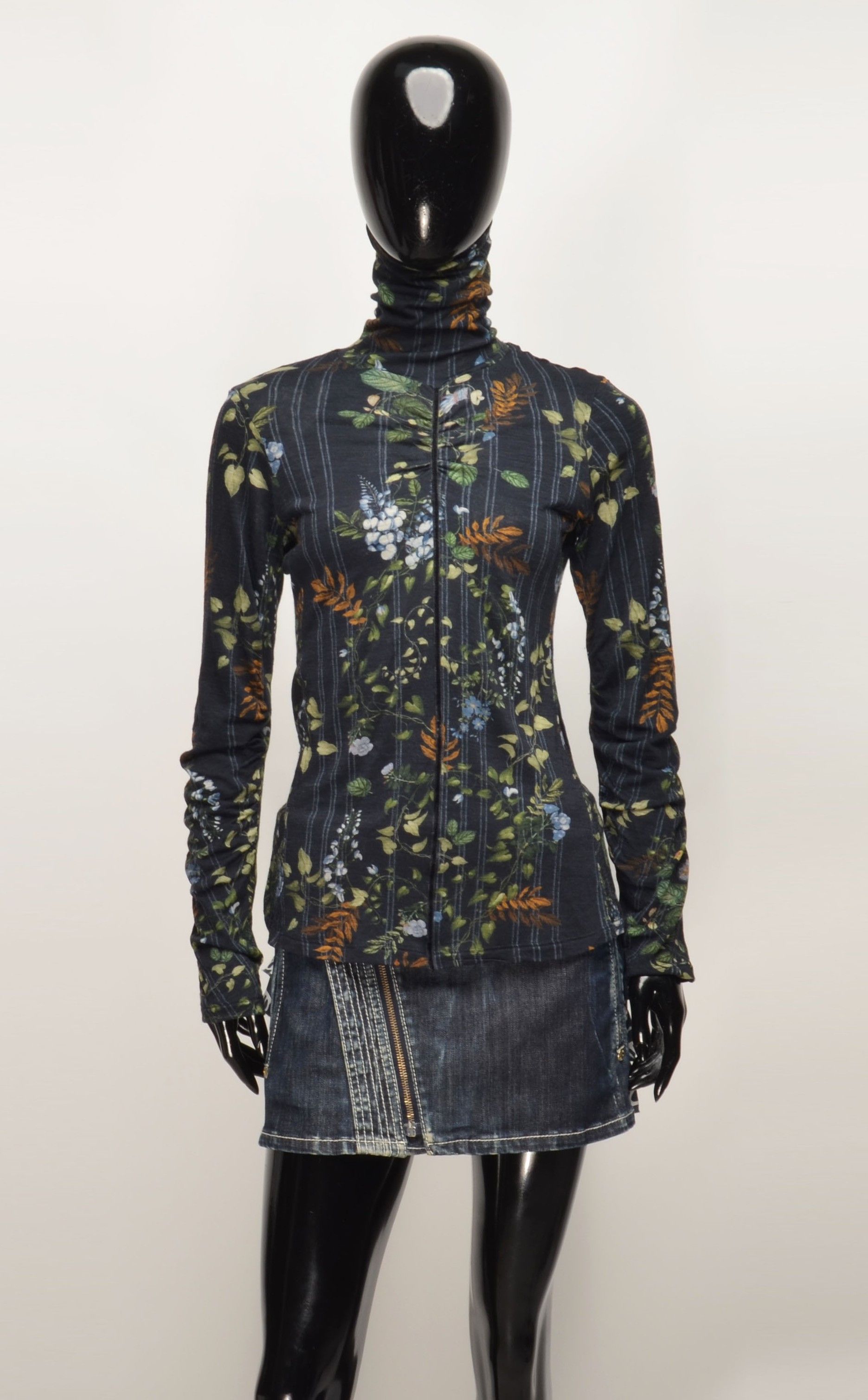 Other High Use Claire Campbell Floral Mesh Turtleneck Top Size M / US 6-8 / IT 42-44 - 1 Thumbnail