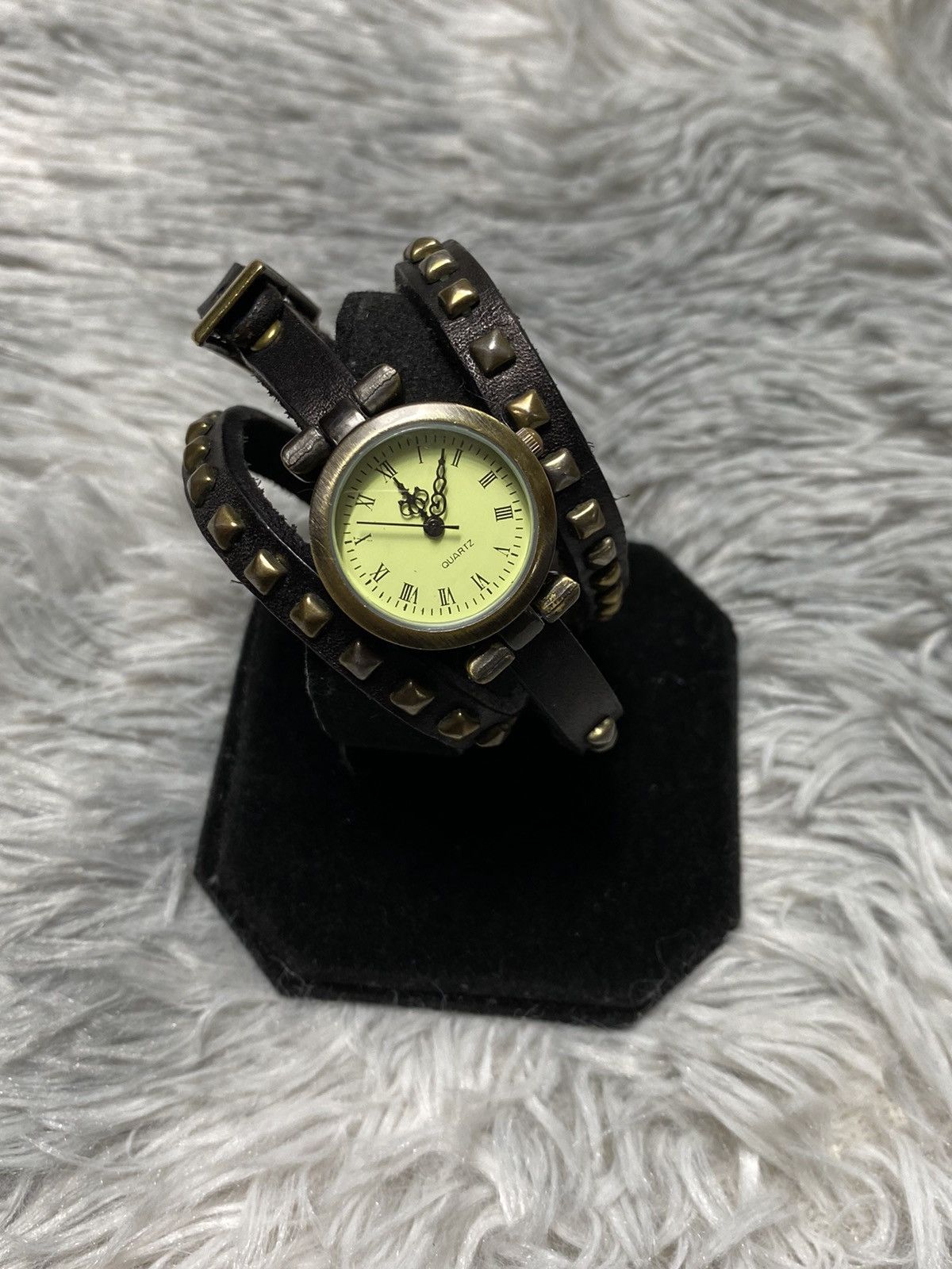 Japanese Brand × Vintage Vintage Studded Leather Strap Watch - Japanese Brand Size ONE SIZE - 4 Thumbnail