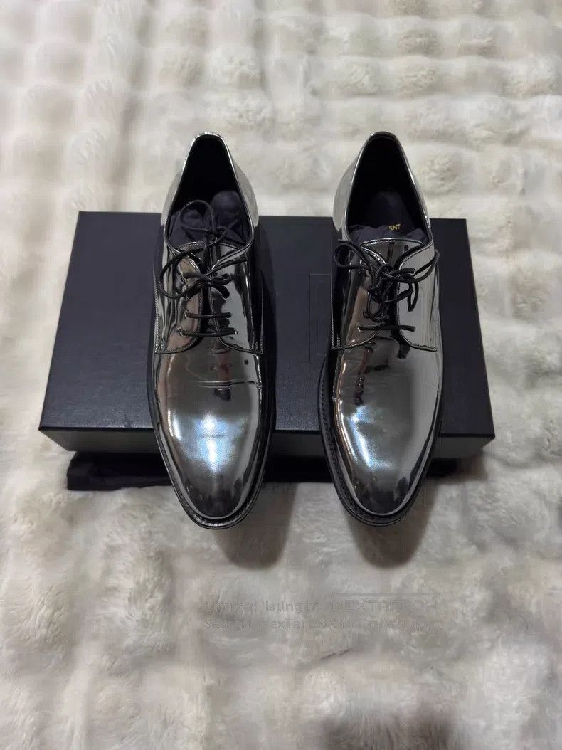 Saint Laurent Paris Saint Laurent Paris Metallic Silver Leather Shoes Size US 8 / EU 41 - 1 Thumbnail