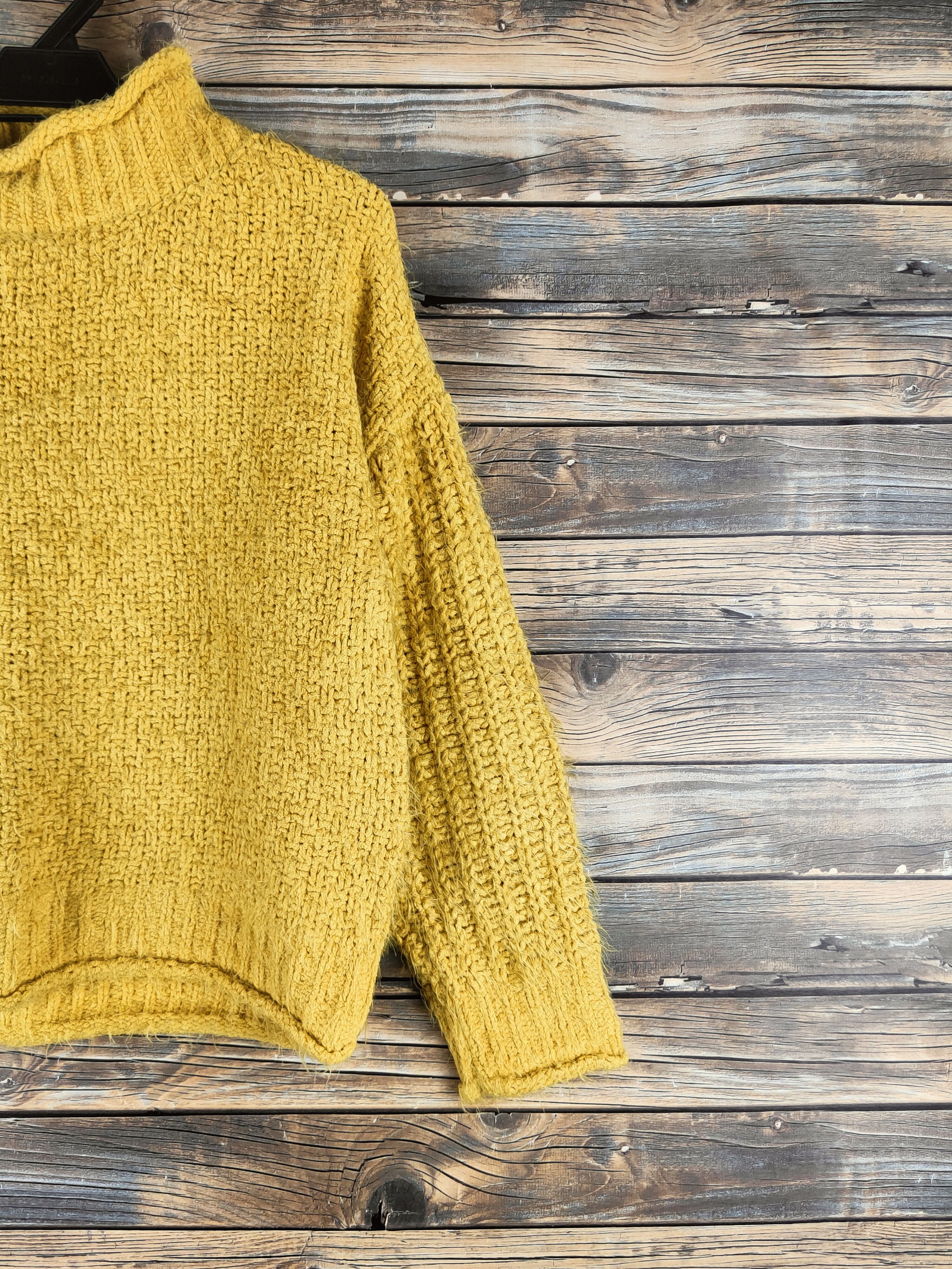 Japanese Brand DL Chez Toi Yellow Fur Mohair Knitwear #46-457 Size M / US 6-8 / IT 42-44 - 5 Thumbnail
