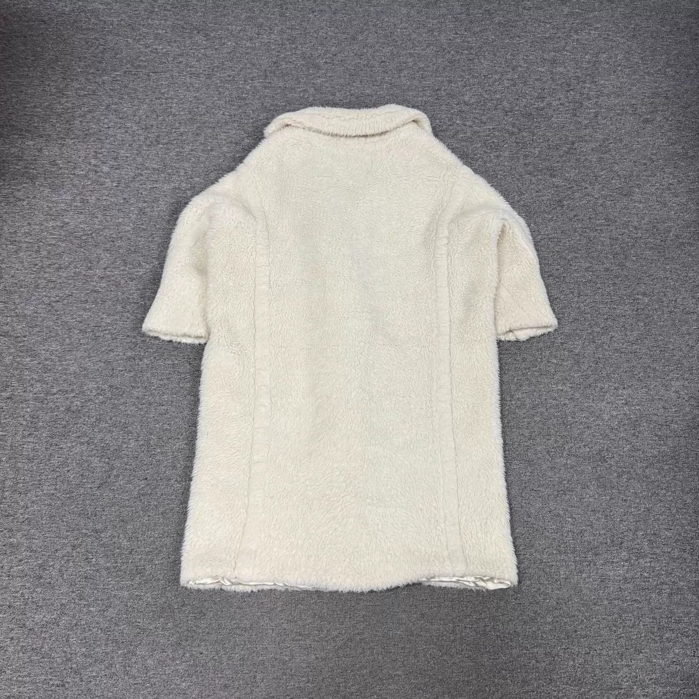 Max Mara MaxMara Cream Alpaca Teddy Lapel Midlength Coat Size XS / US 0-2 / IT 36-38 - 2 Thumbnail