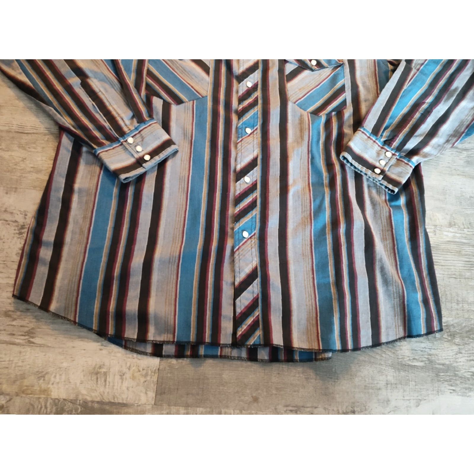 Wrangler VINTAGE Wrangler Pearl Snap Shirt Mens 18X36 X-Long Tail Plaid Blue Multi USA Cowboy Cut Shirt Mens Size US XXL / EU 58 / 5 - 2 Thumbnail