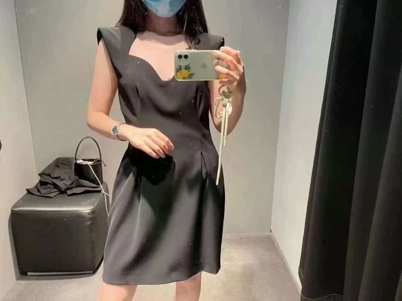 Versace Versace Black dress Size S / US 4 / IT 40 - 5 Thumbnail
