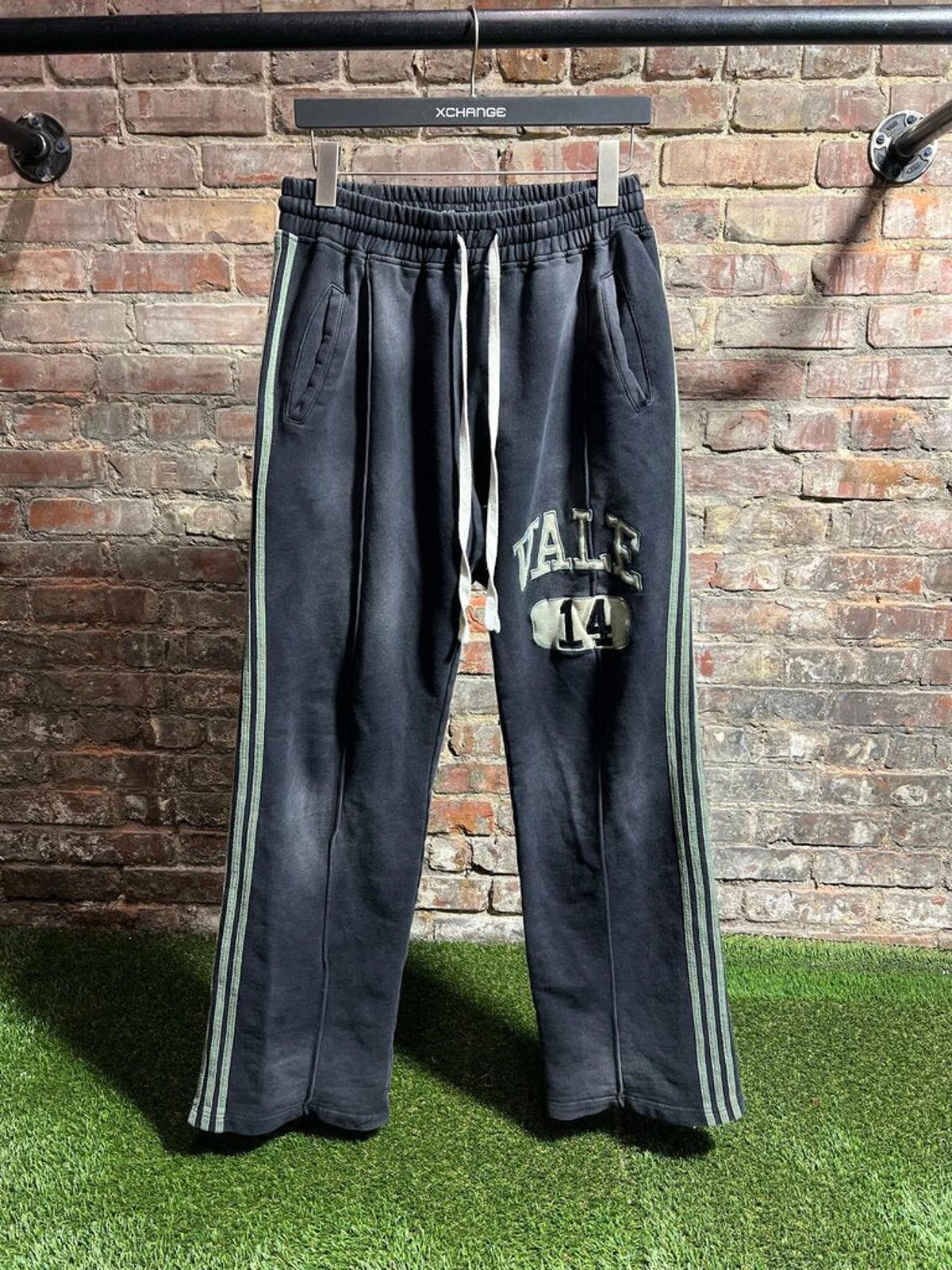 Other Valley Dreams Everyone Lives Forever Trackpants Sz. L Size US 34 / EU 50 - 1 Thumbnail