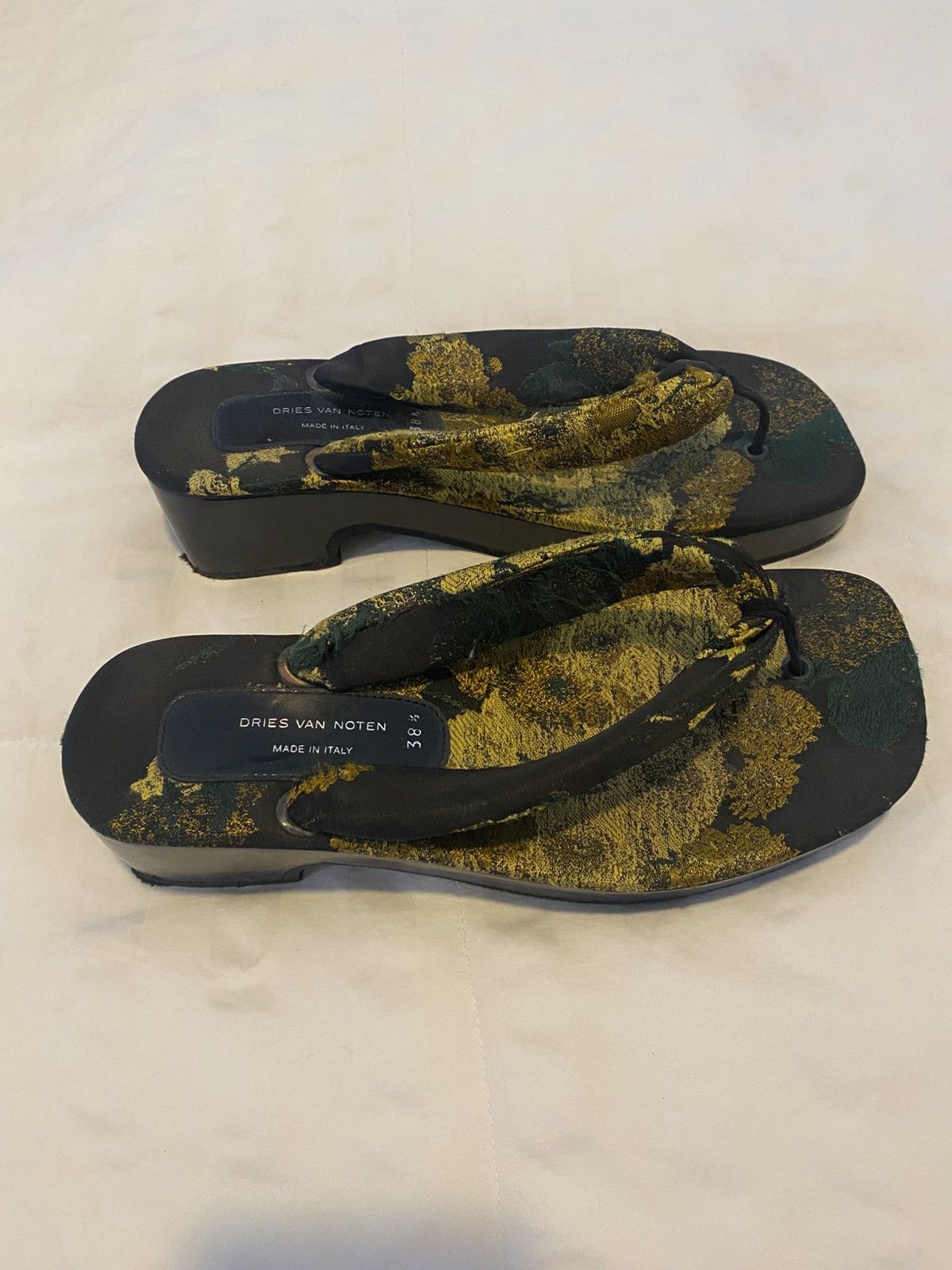 Dries Van Noten Rare exquisite Dries Van Noten sandals Size US 8.5 / IT 38.5 - 2 Thumbnail