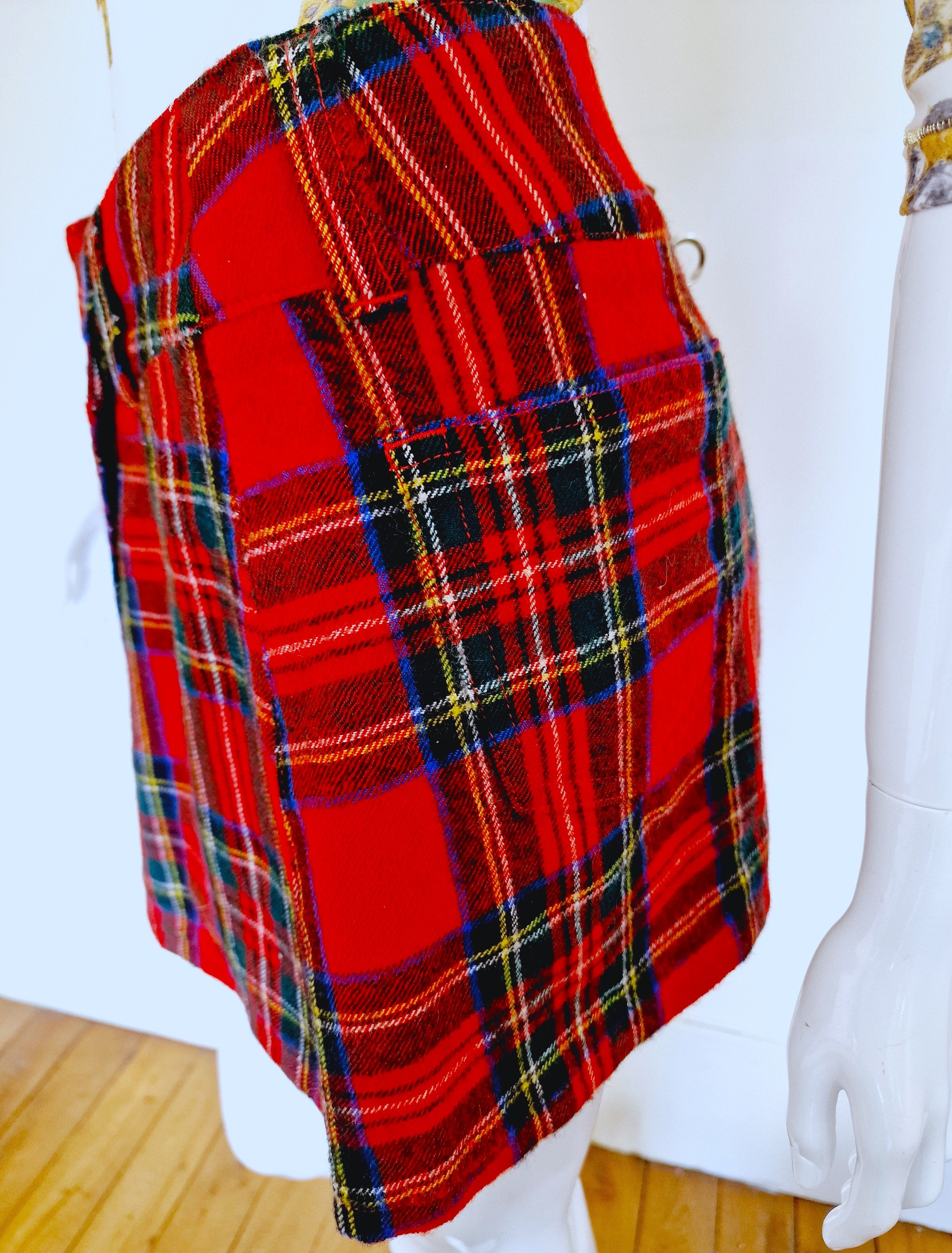Dolce & Gabbana D&G Dolce and Gabbana Tartan School Girl Wool Skirt Size 30" / US 8 / IT 44 - 4 Thumbnail