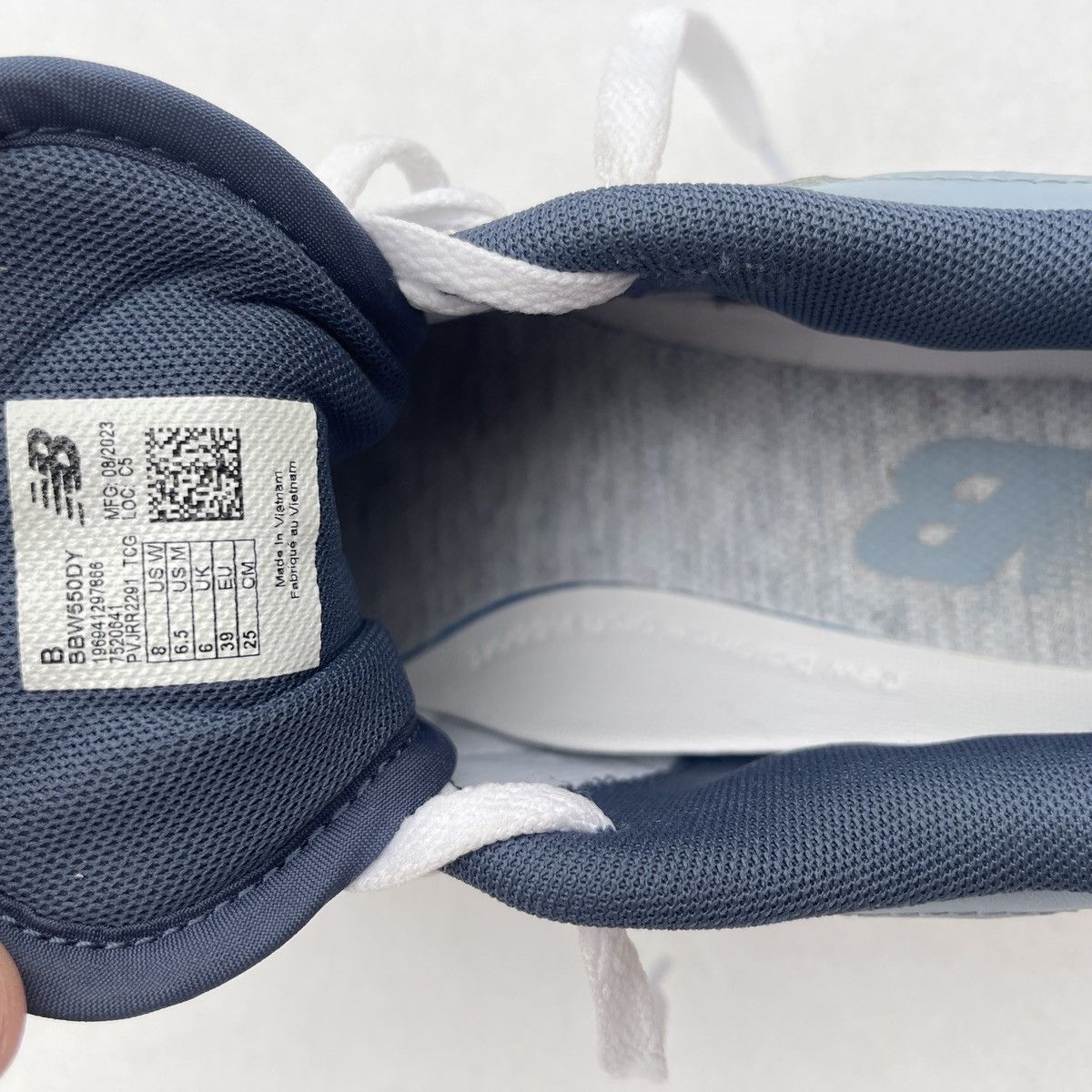 New Balance New Balance 550 White Vintage Indigo Women size 8 Size US 8 / IT 38 - 8 Thumbnail