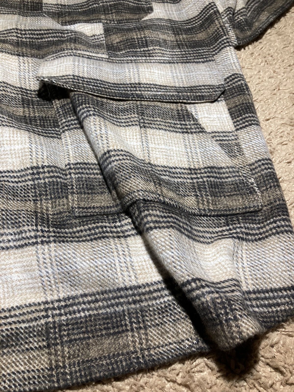 Martine Rose AW24 Martine Rose Blanket Wrap Shirt Flannel Military 2024 Size US M / EU 48-50 / 2 - 4 Thumbnail