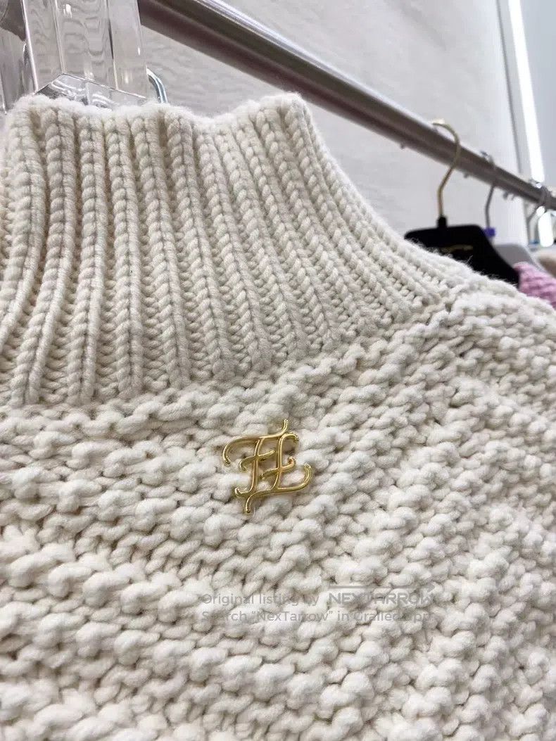 Fendi Fendi Beige High Neck Short Sleeve Sweater Size XXS / US 00 / IT 34 - 6 Thumbnail