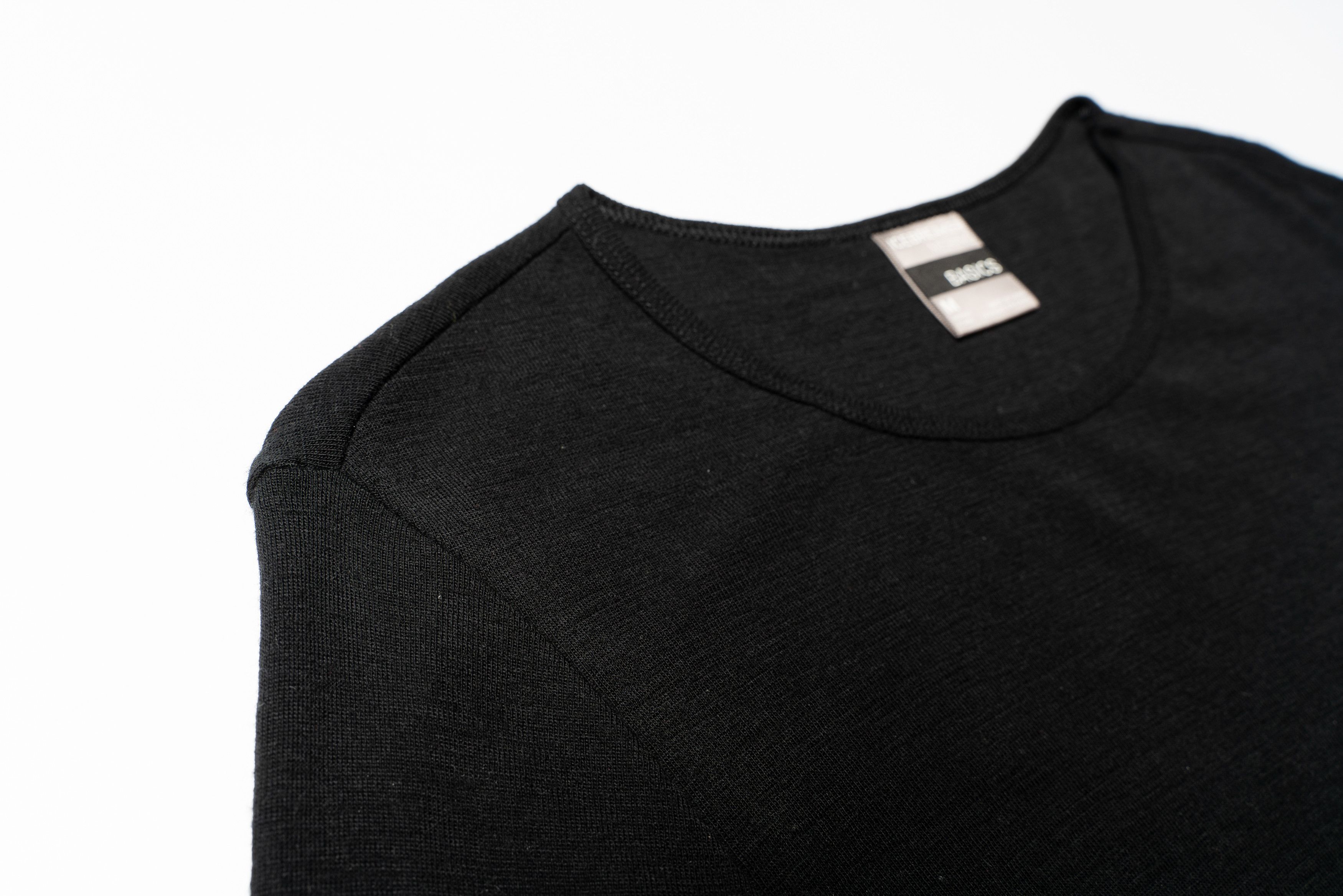 Icebreaker 🔴ICEBREAKER Marino Basic Long Sleeve Size M / US 6-8 / IT 42-44 - 3 Thumbnail